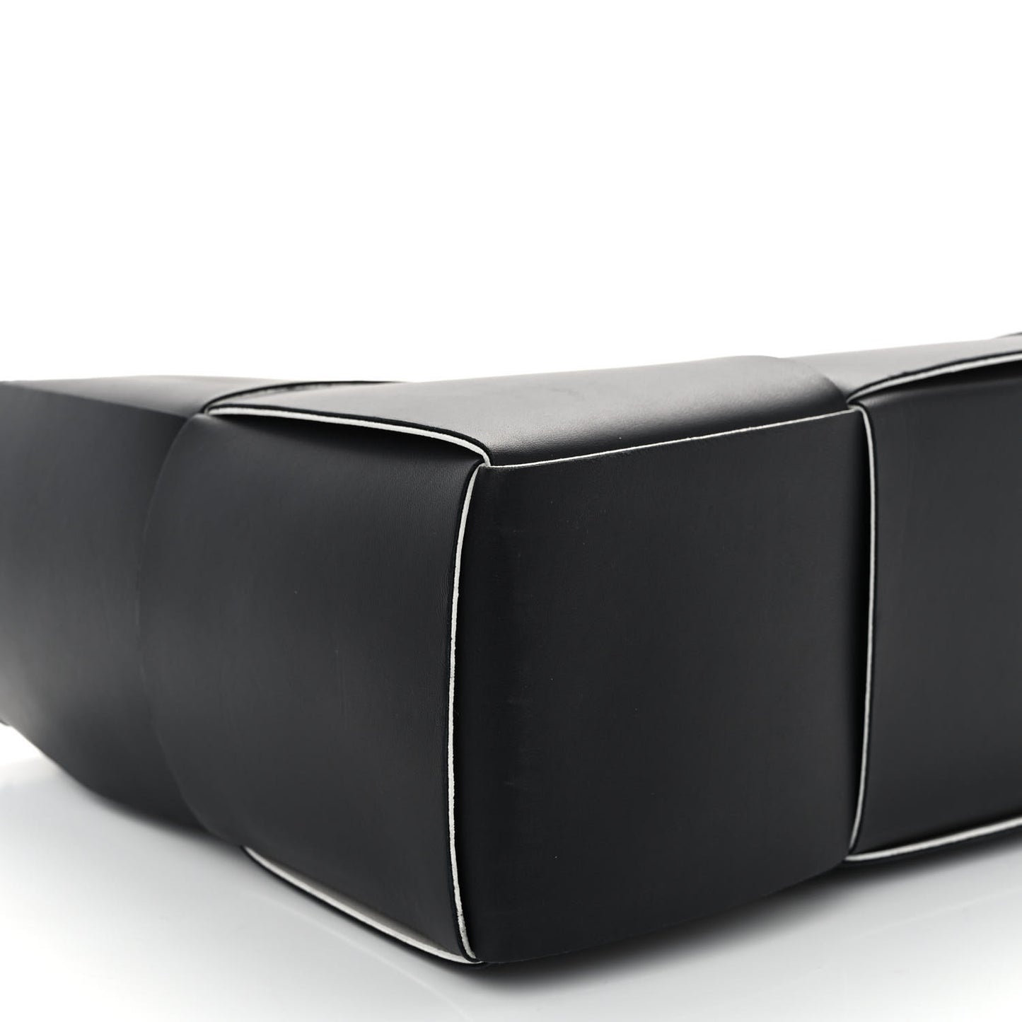 Nappa Maxi Intrecciato Medium Arco Tote Black White