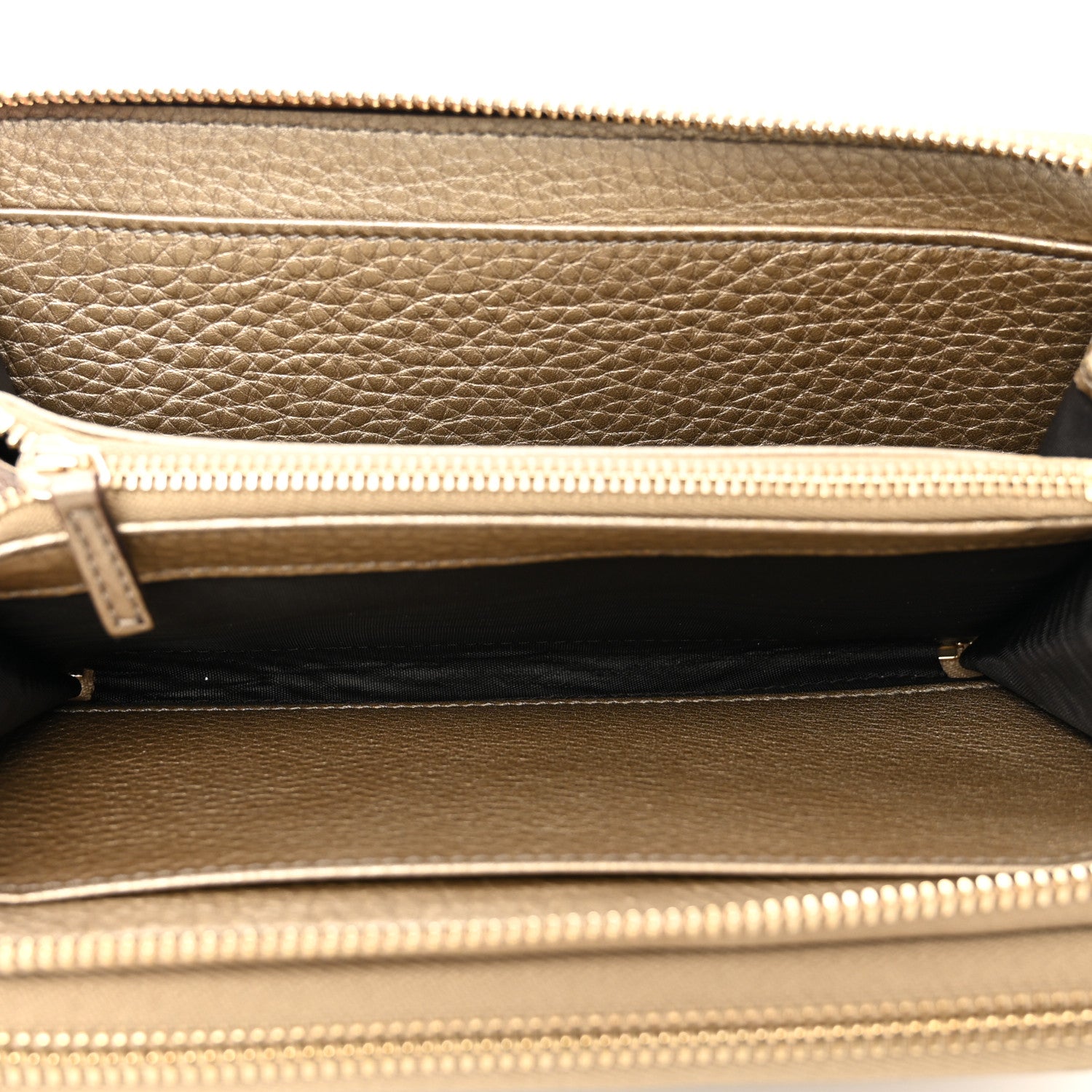 Gucci Metallic Pebbled Calfskin Soho Zip Around Organizer Wallet Golden Beige 5 of 9