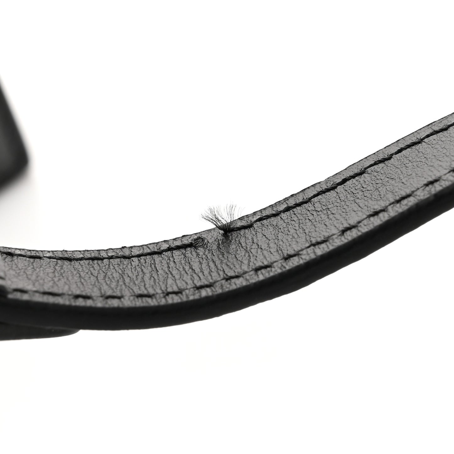 Smooth Calfskin Le Chiquito Noeud Black