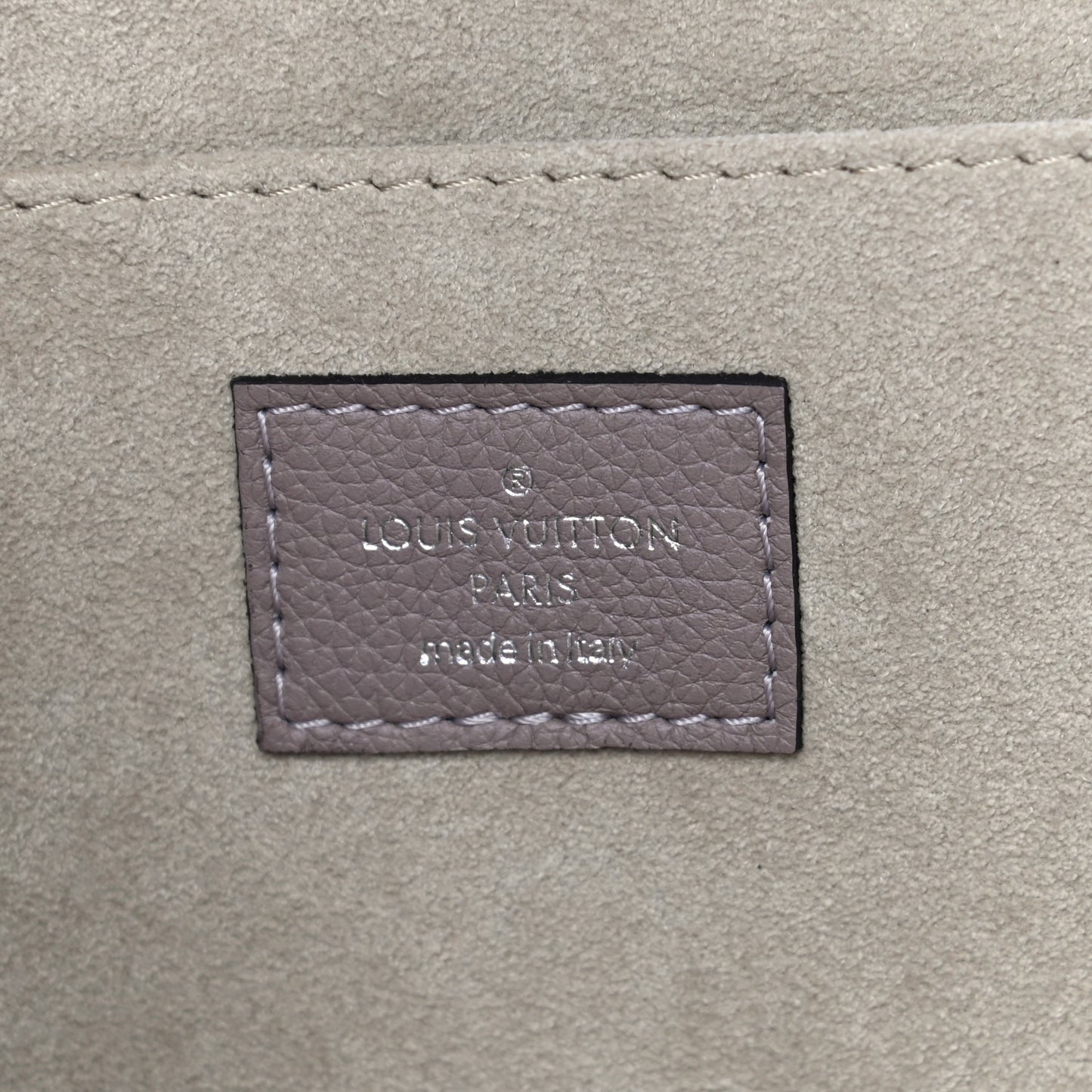 Calfskin Pochette Jour PM Taupe