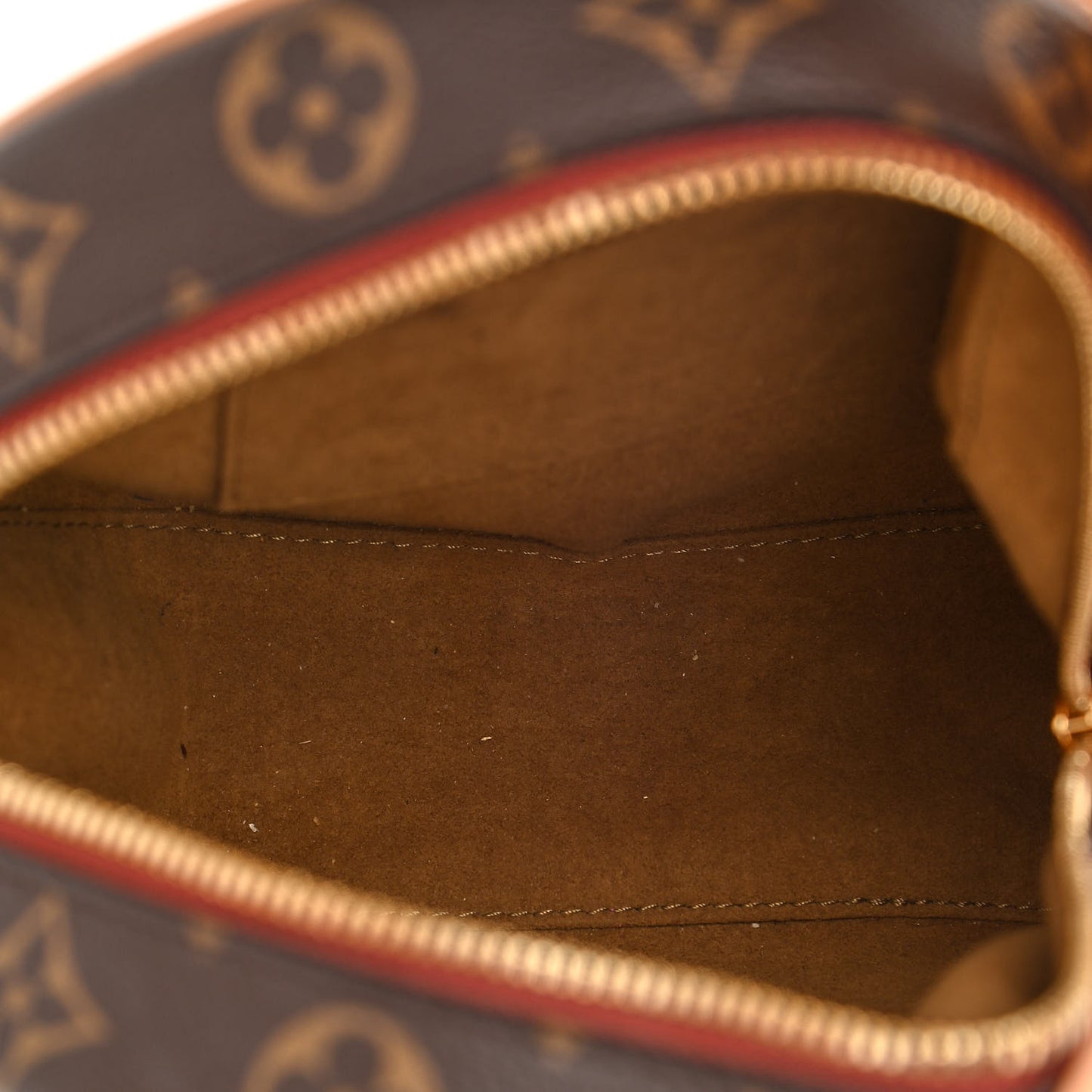 Monogram Boite Chapeau Souple MM