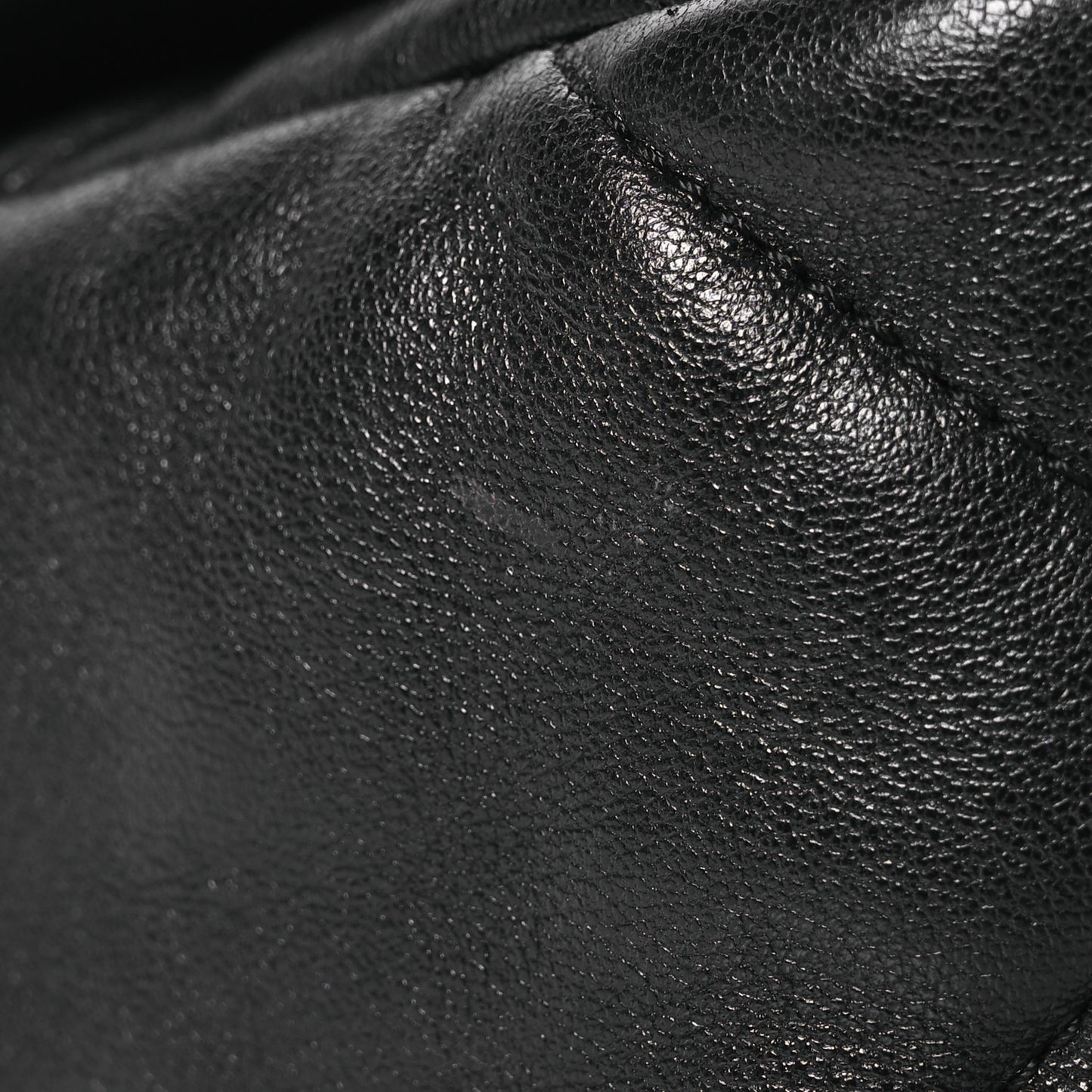 Lambskin Quilted Medium Chanel 19 Flap Black