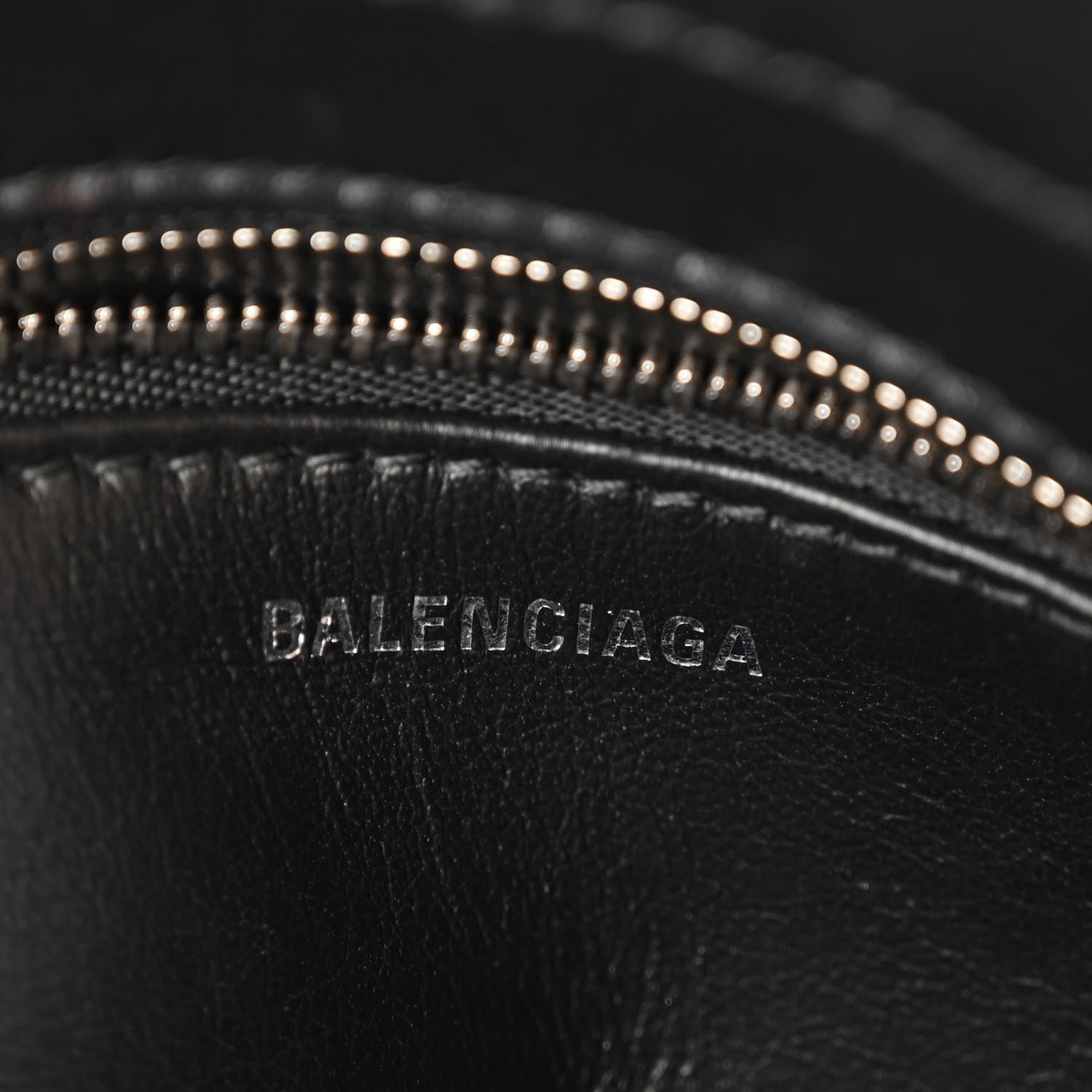 Balenciaga Shiny Day Calfskin Logo S Triangle Duffle Jaune Black 6 of 10