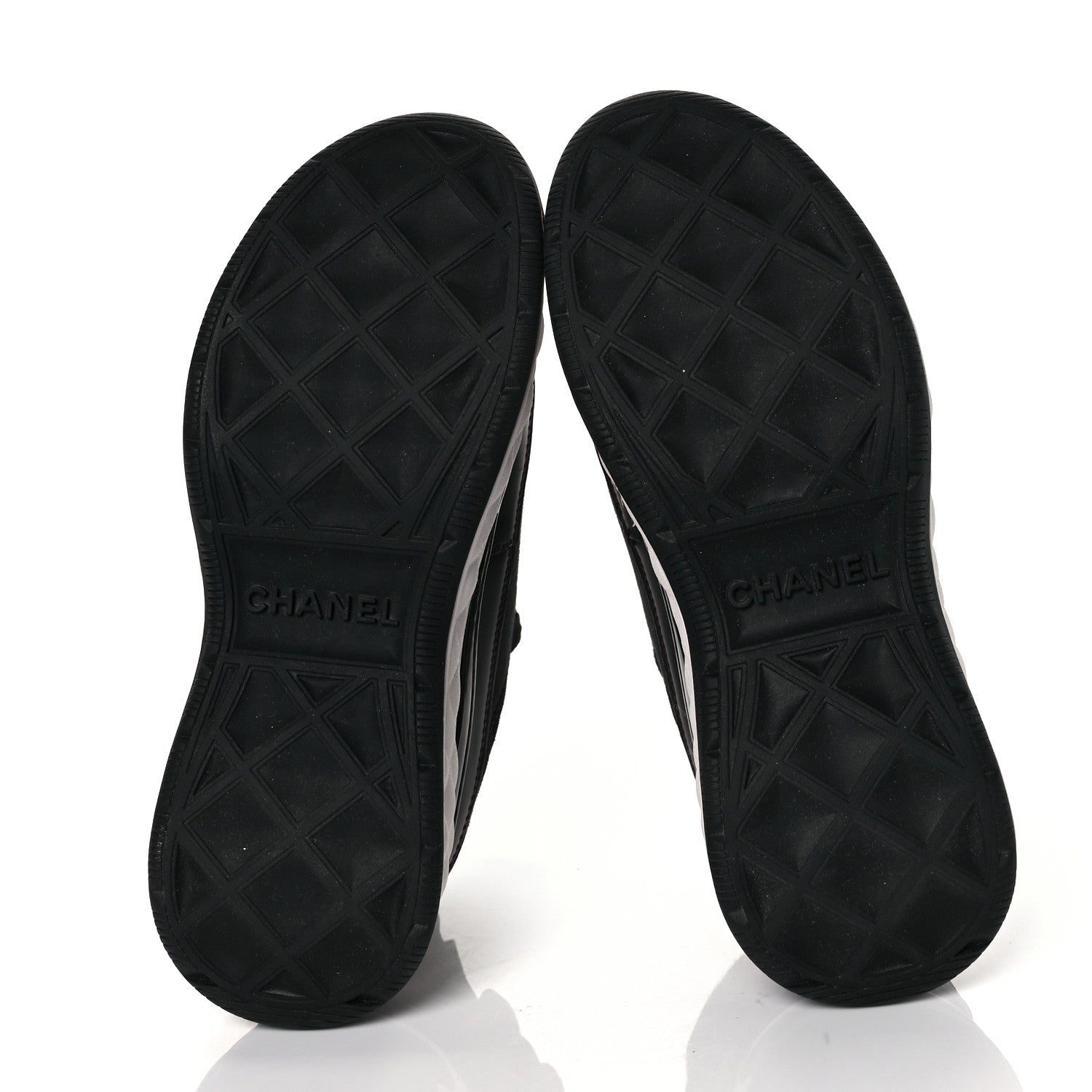 Chanel Velvet Calfskin Mixed Fibers CC Sneakers 36 Black 4 of 7