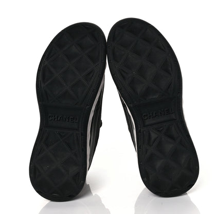 Chanel Velvet Calfskin Mixed Fibers CC Sneakers 36 Black 4 of 7