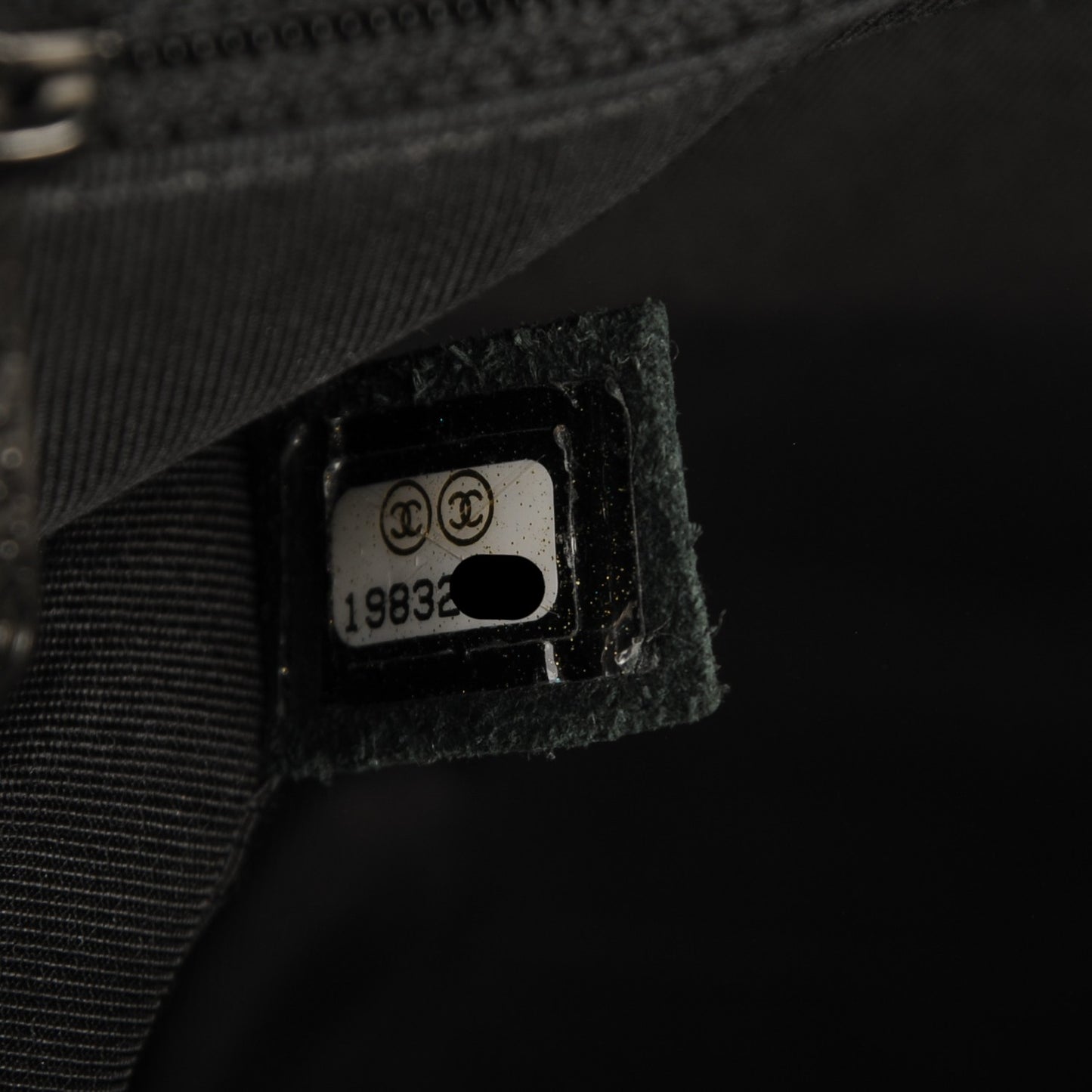 Caviar Quilted Large Boy Flap Black