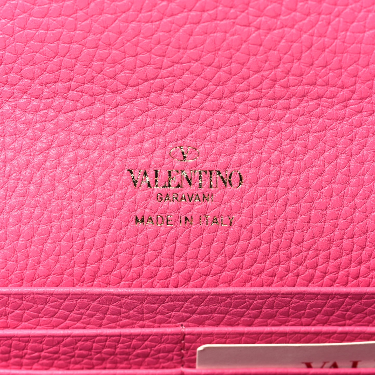 Pebbled Calfskin Rockstud Flip Lock Wallet On Chain Feminine Pink