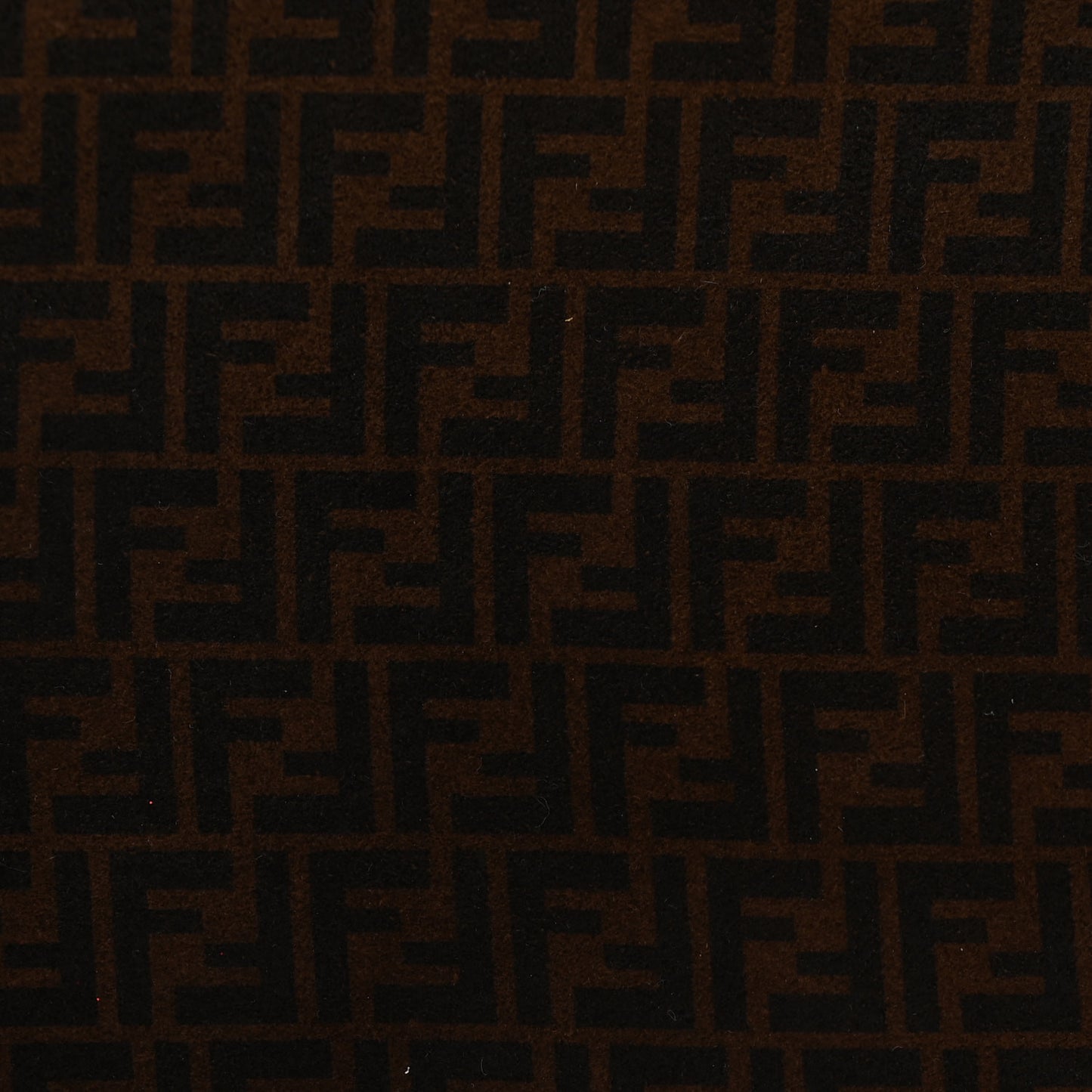 Suede Vitello King Micro FF Large Flat Pouch Sigaro  Sigaro Marrone Ebano