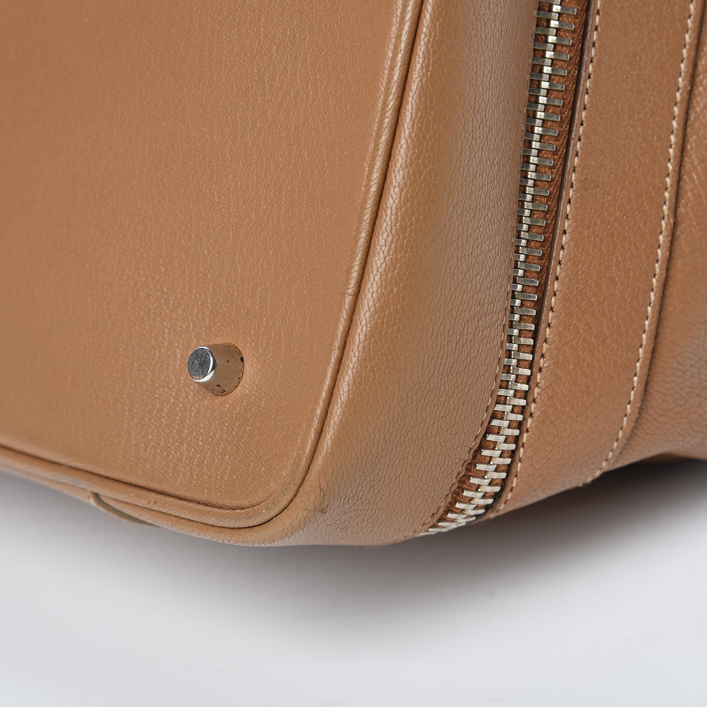 Goatskin Cerniera Doctor Bag Beige