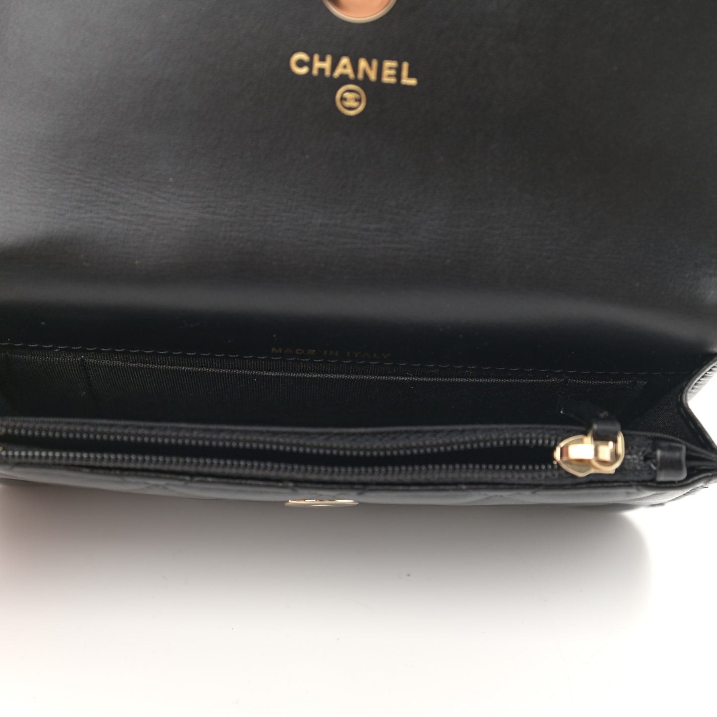 Calfskin Quilted Maxi Pearls Clutch With Chain Black