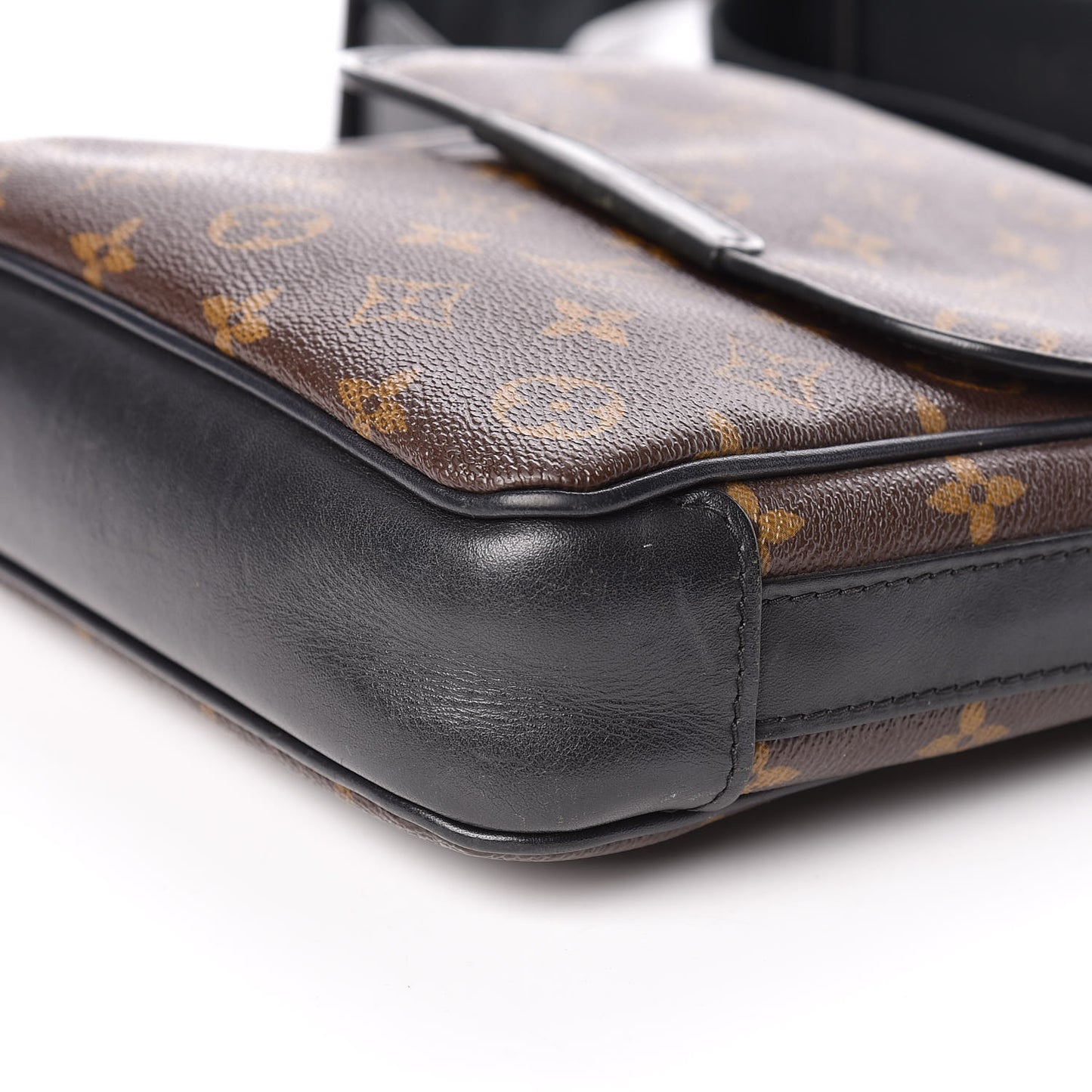 Monogram Macassar Bass PM