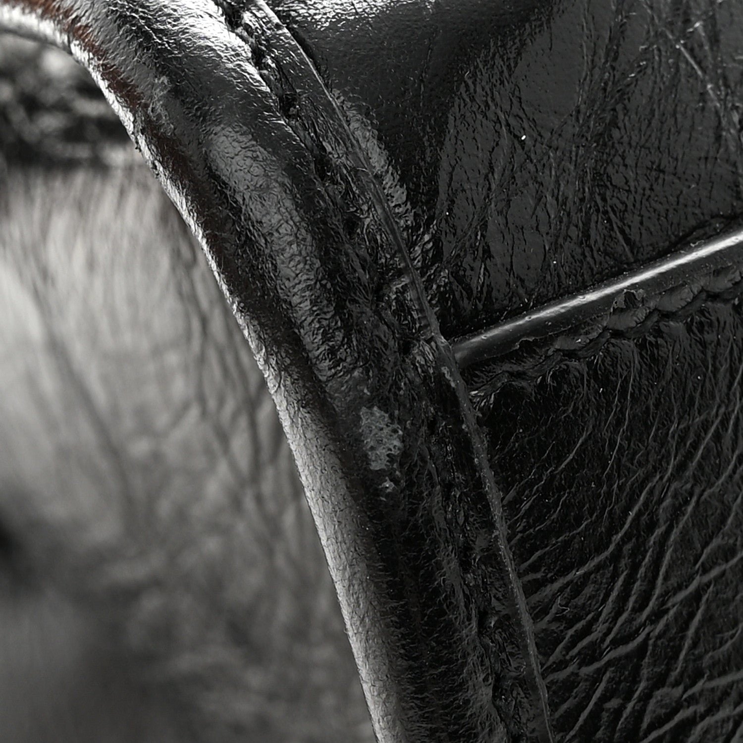 Saint Laurent Crinkled Calfskin Matelasse Monogram Large Niki Shopper Tote Black 12 of 12