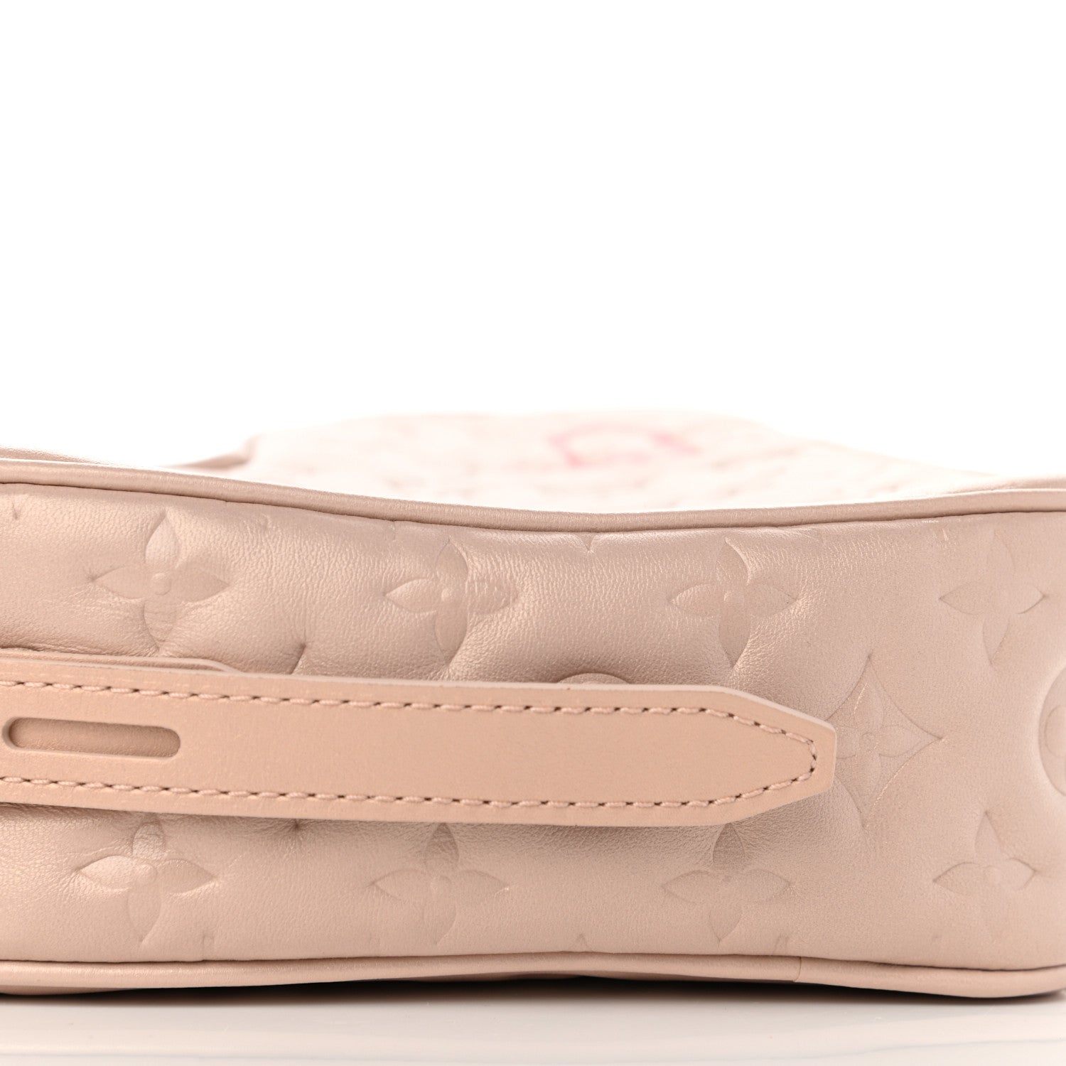 Louis Vuitton Lambskin Embossed Monogram Fall In Love Sac Coeur Light Pink 8 of 10
