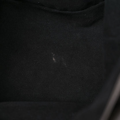 Louis Vuitton Mahina L Elephant Gris 9 of 13