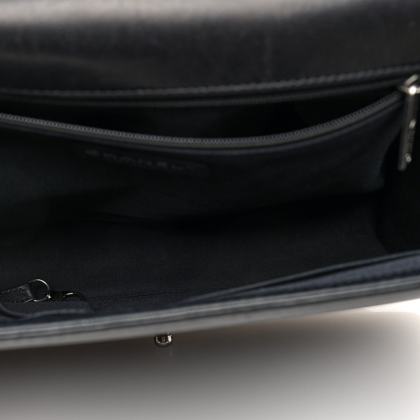 Lambskin Quilted Large Boy Flap Beige Black