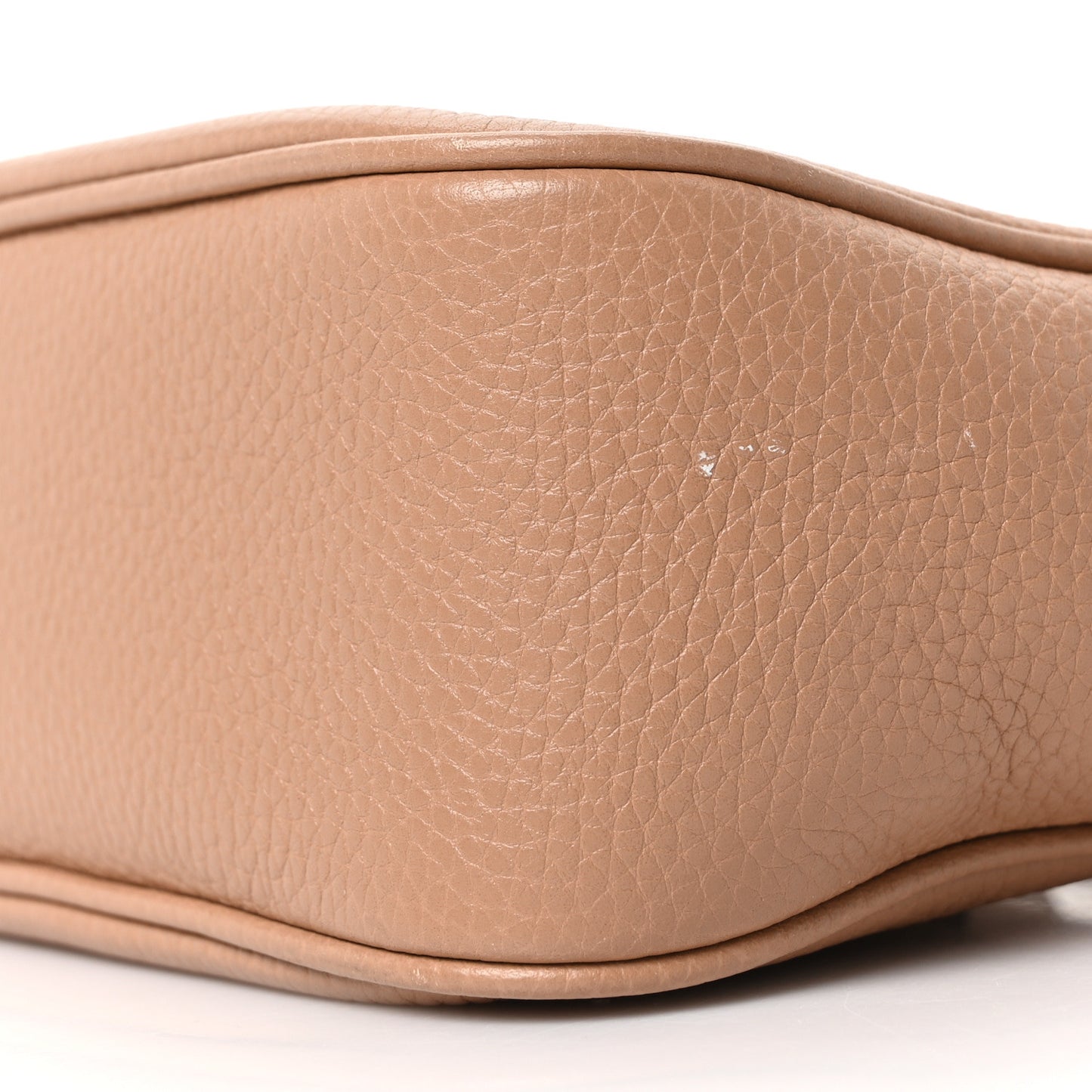 Pebbled Calfskin Small Soho Disco Bag Camelia