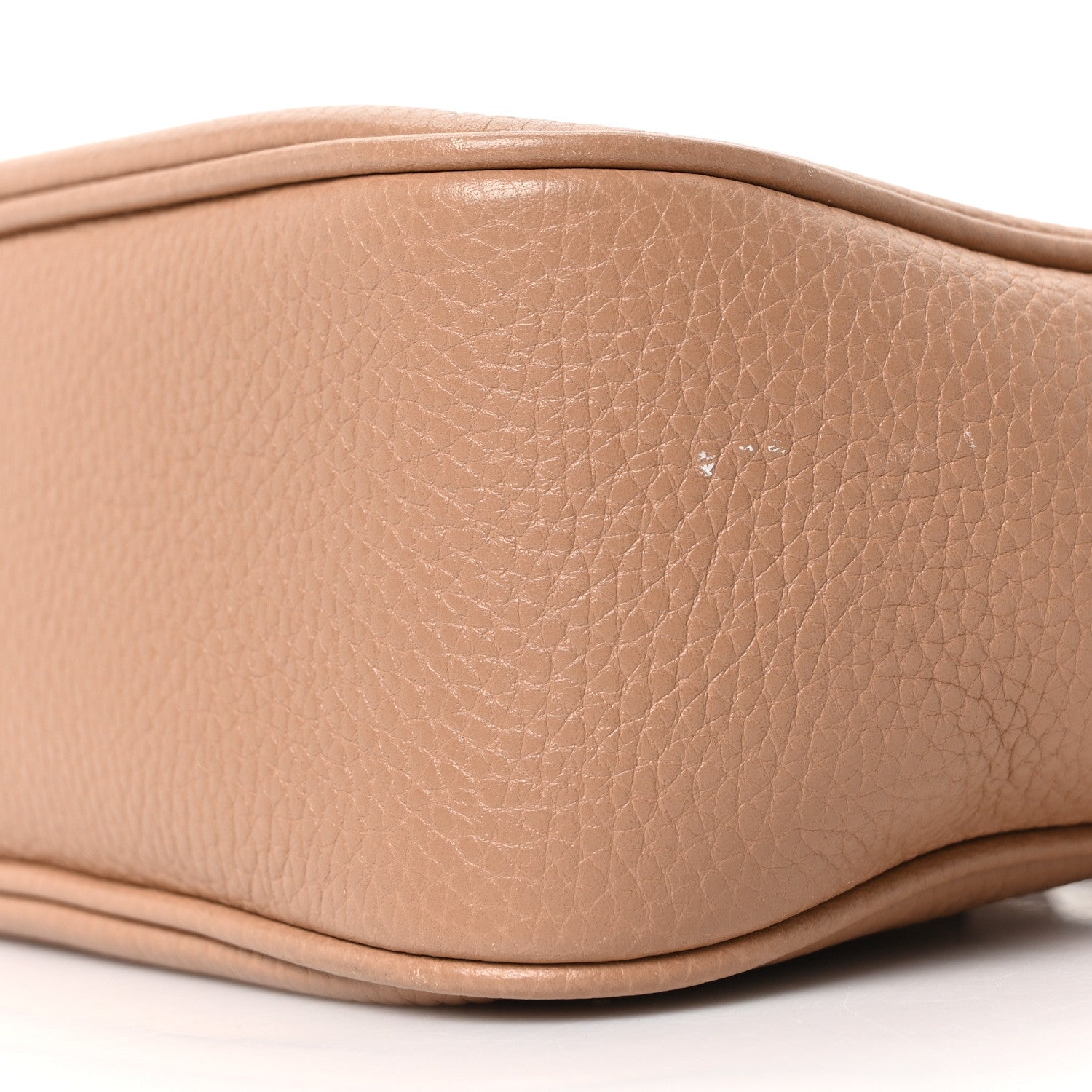 Gucci Pebbled Calfskin Small Soho Disco Bag Camelia 10 of 10