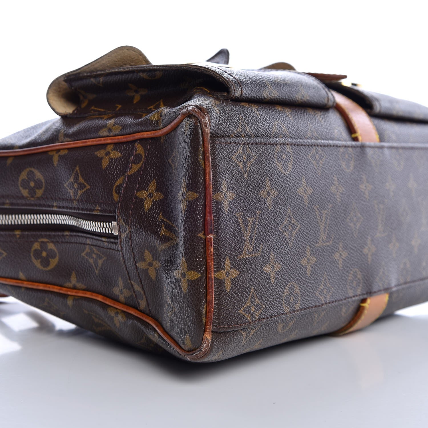 Louis Vuitton Monogram Manhattan GM 26 of 30