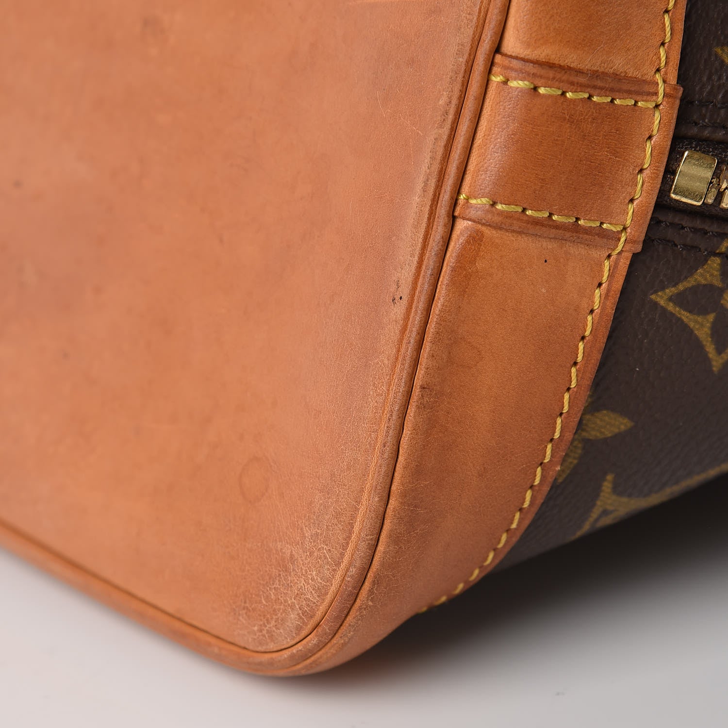 Louis Vuitton Monogram Alma PM 17 of 17