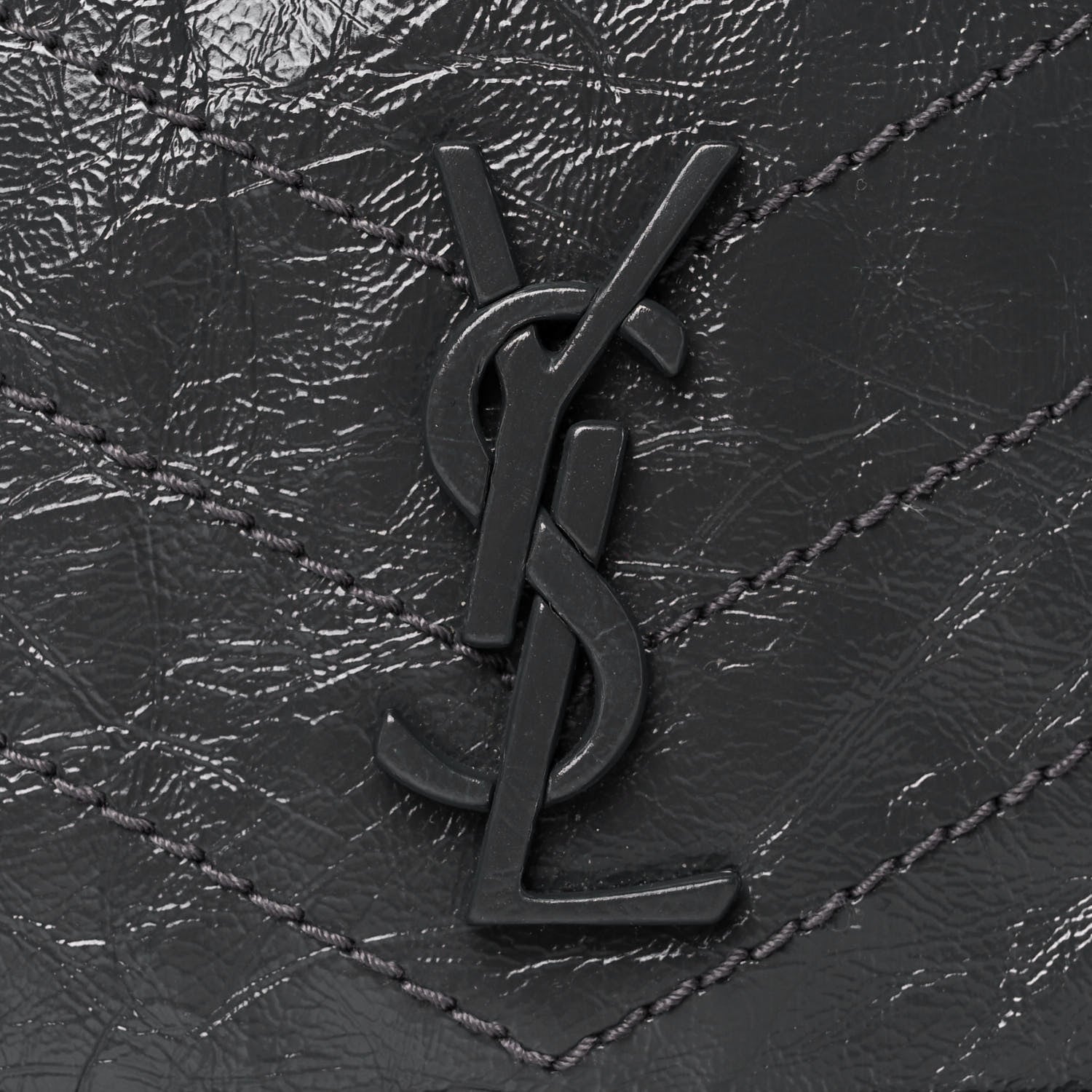 Saint Laurent Crinkled Calfskin Matelasse Monogram Niki Chain Wallet Fog 8 of 13