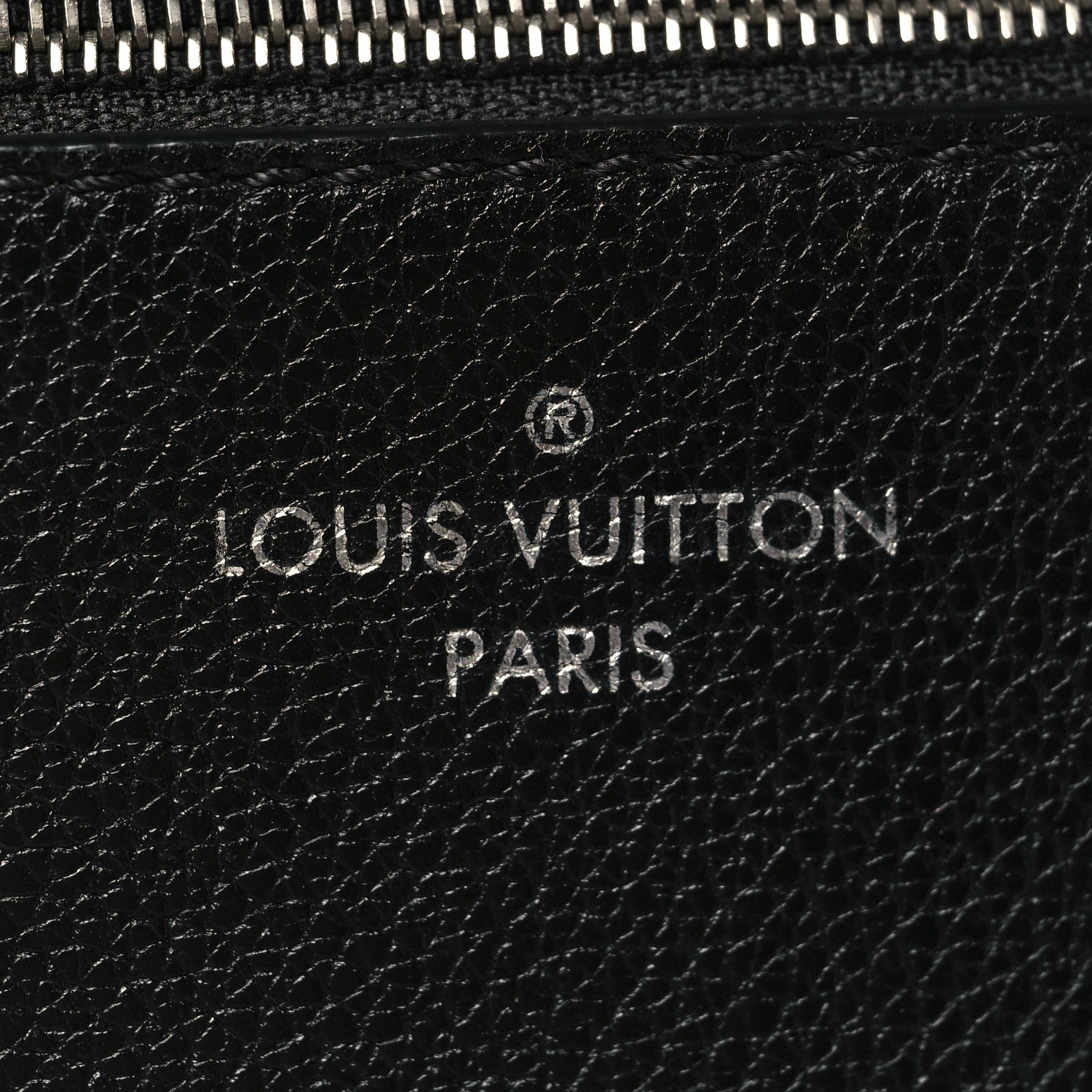 Louis Vuitton Soft Calfskin My Lockme Top Handle Vanille Black 6 of 11