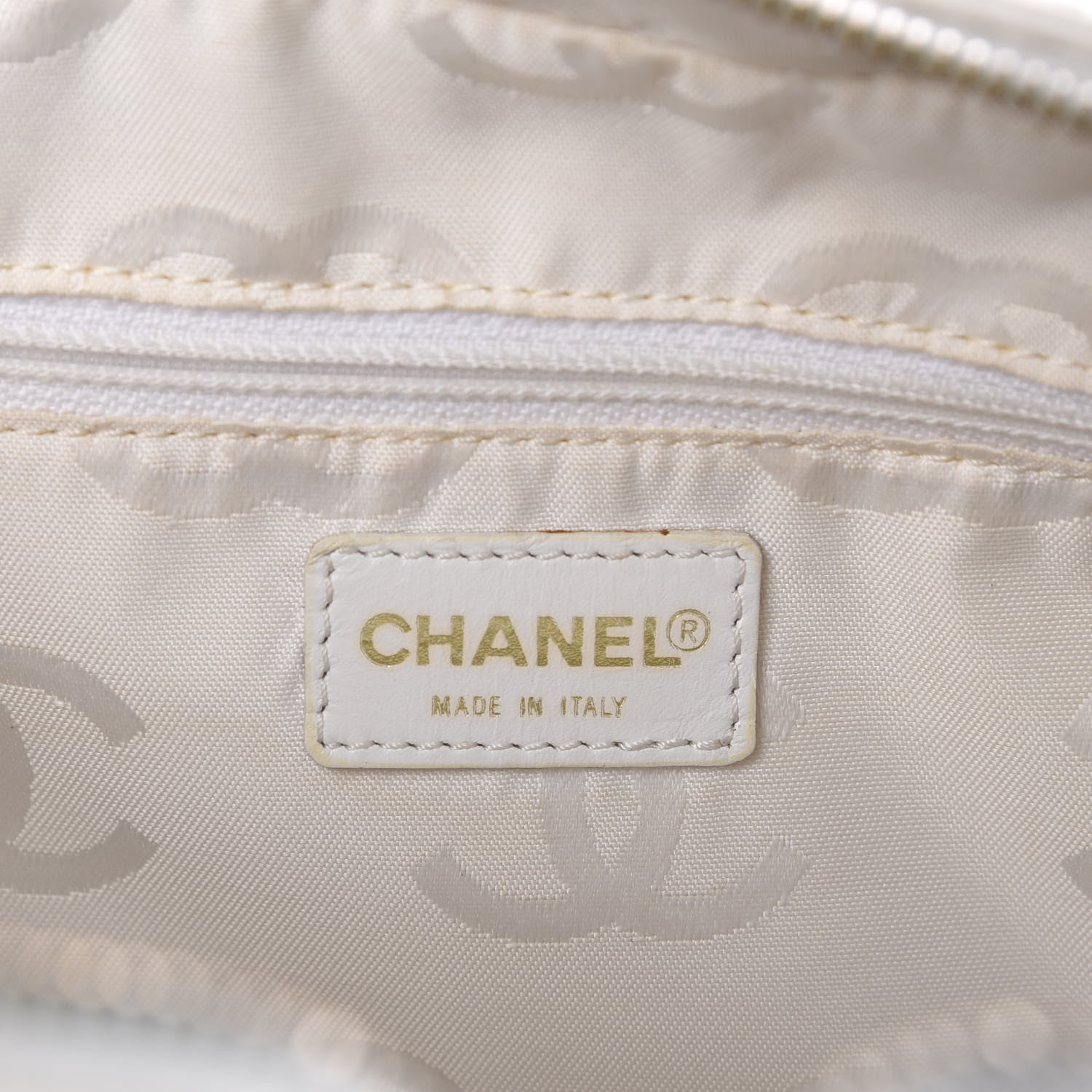 Chanel Calfskin Contrast Stitch Surpique Bowler White 10 of 14