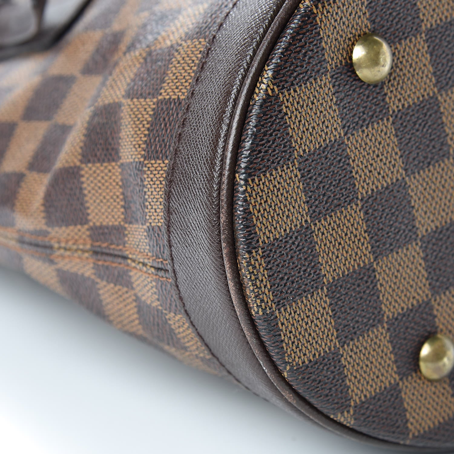 Louis Vuitton Damier Ebene Marais Bucket 23 9 of 17