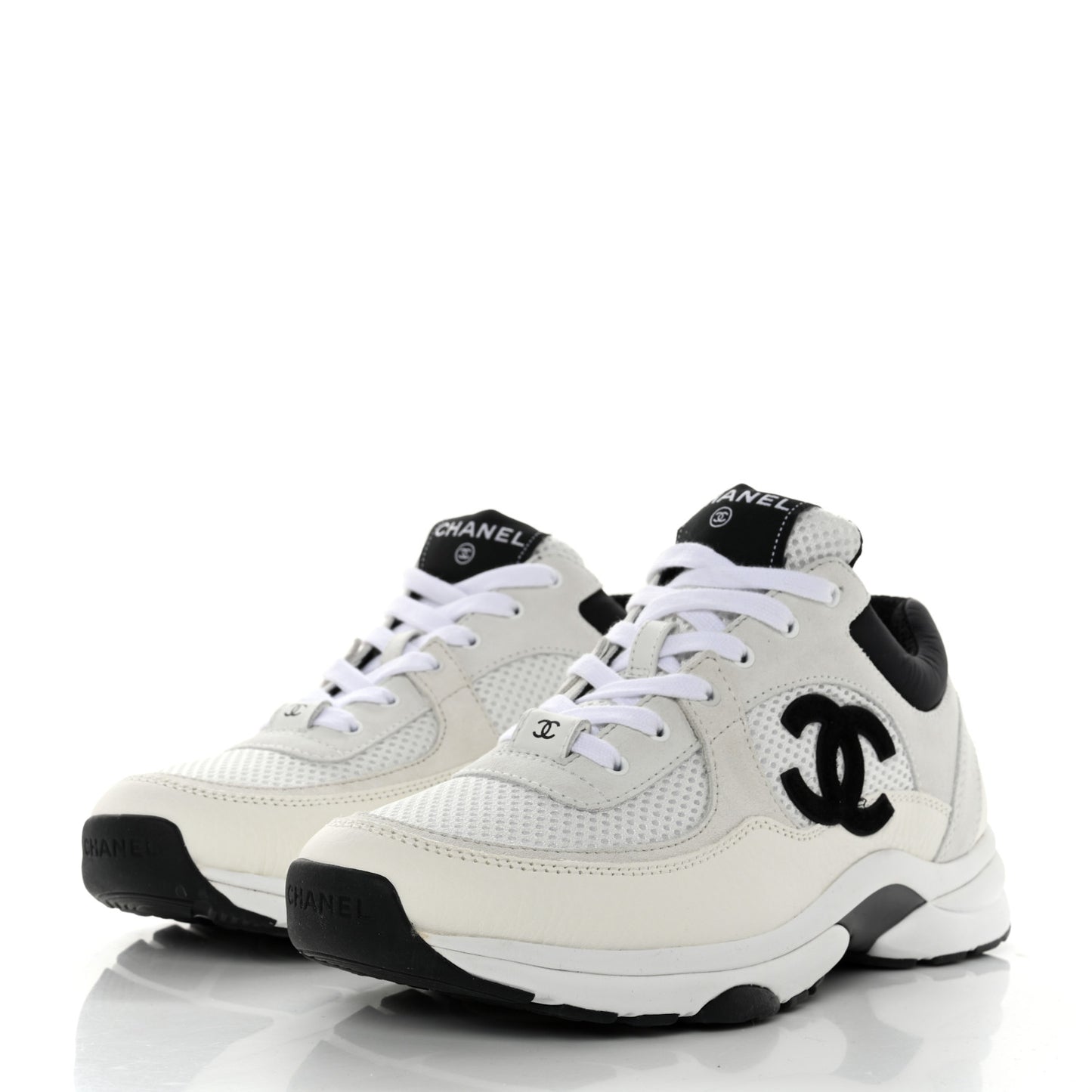 Mesh Suede Calfskin Grained Calfskin Womens CC Sneakers 38.5 White Black