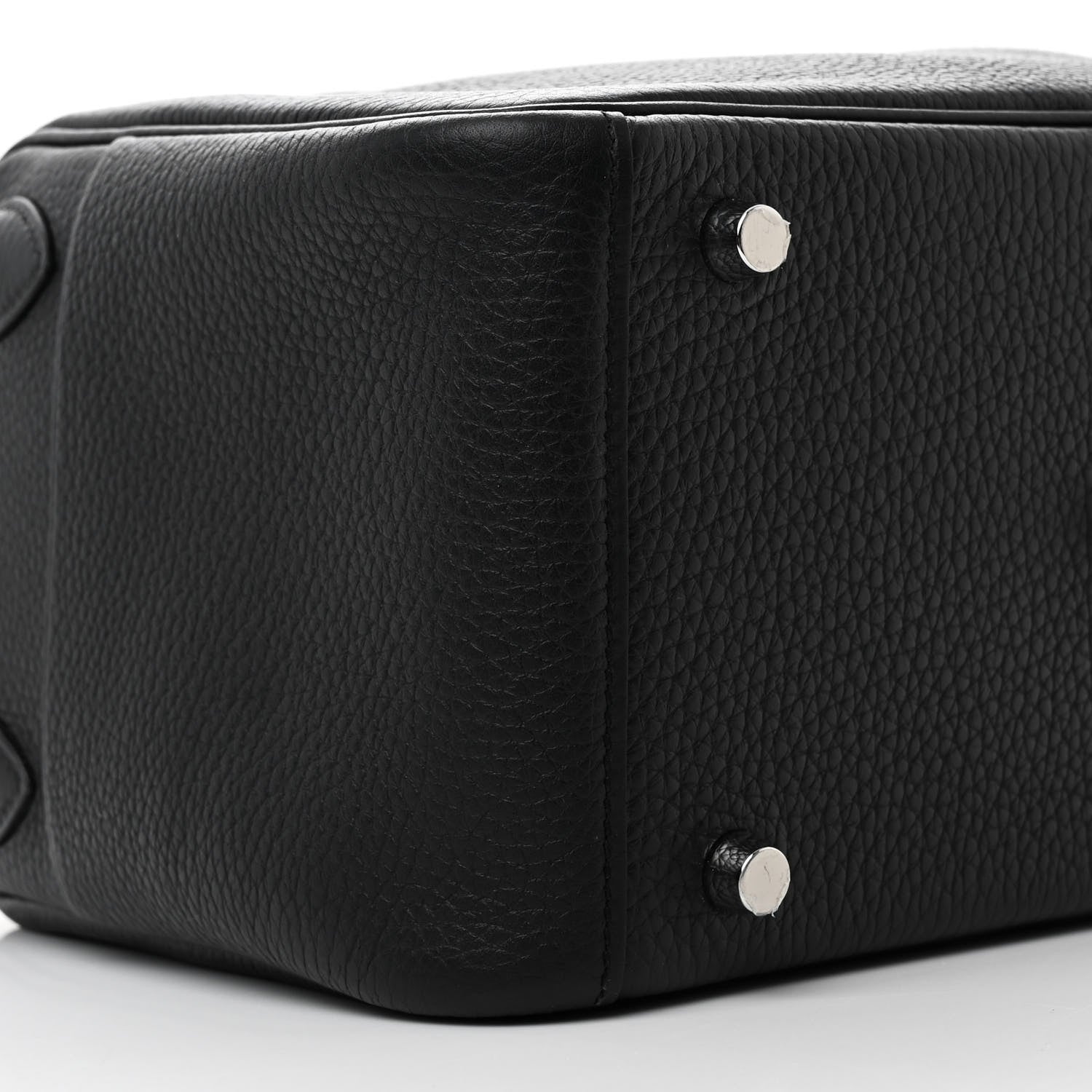 Hermes Taurillon Clemence Lindy 26 Black 9 of 11