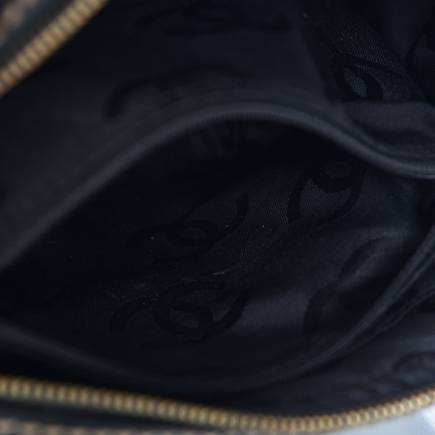Calfskin Contrast Stitch Surpique Bowler Black