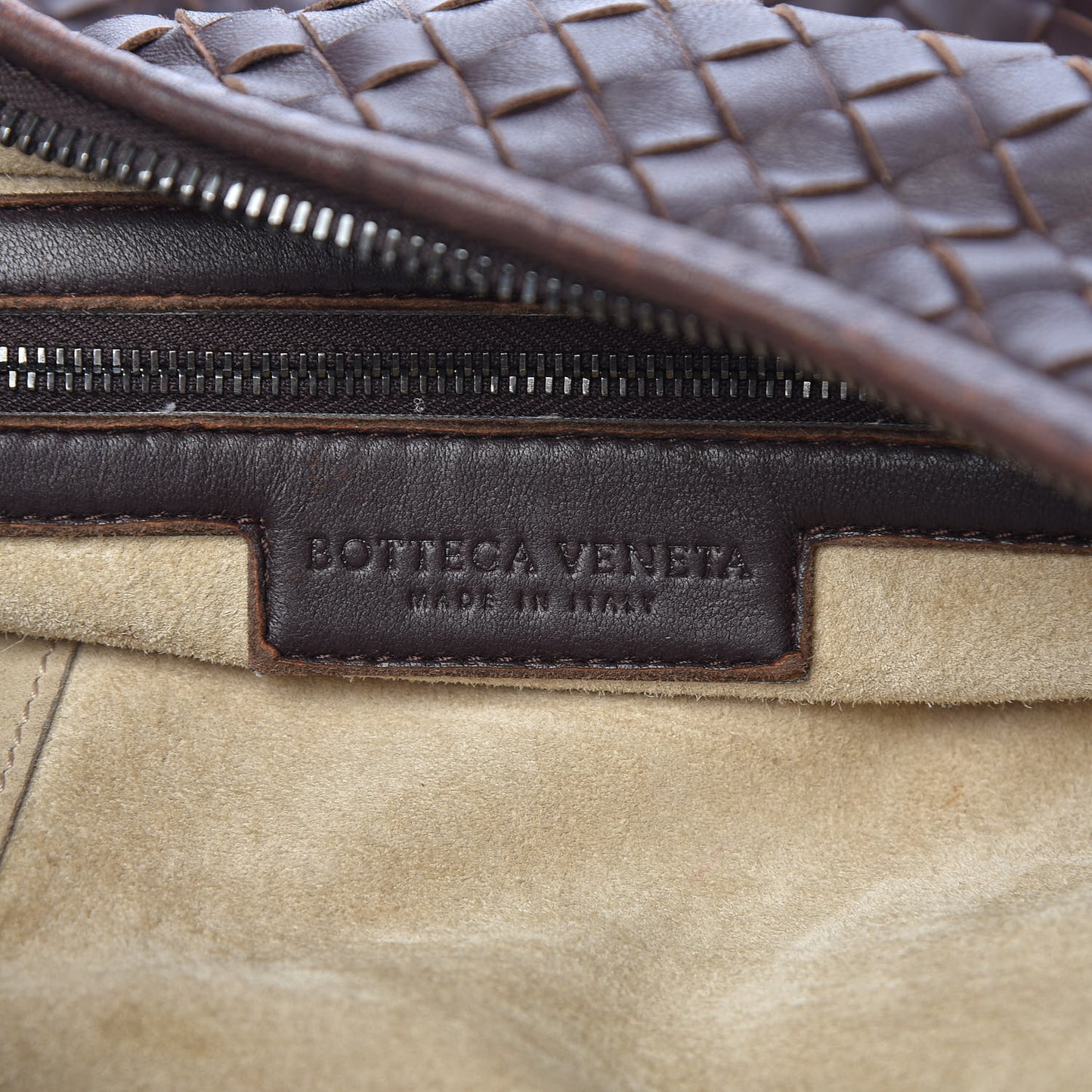Nappa Intrecciato Medium Belly Veneta Hobo Ebano