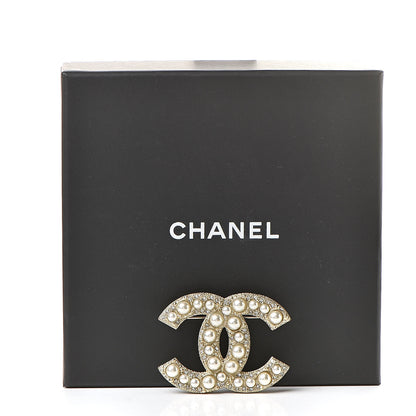 Chanel Pearl Crystal CC Brooch Gold 5 of 5