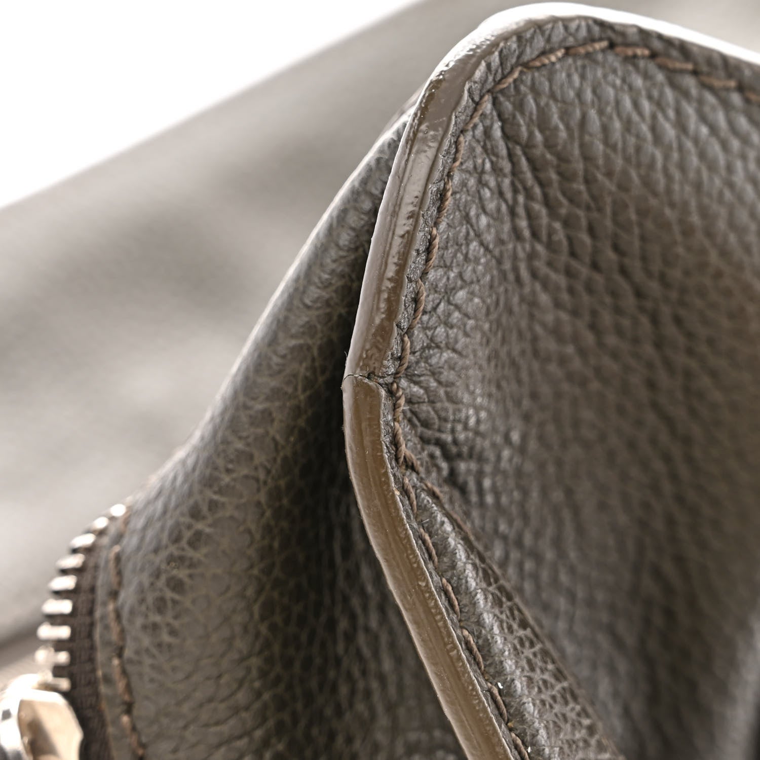 Alexander McQueen Pebbled Calfskin Small Skull Padlock Zip Around Tote Military Green 12 of 16