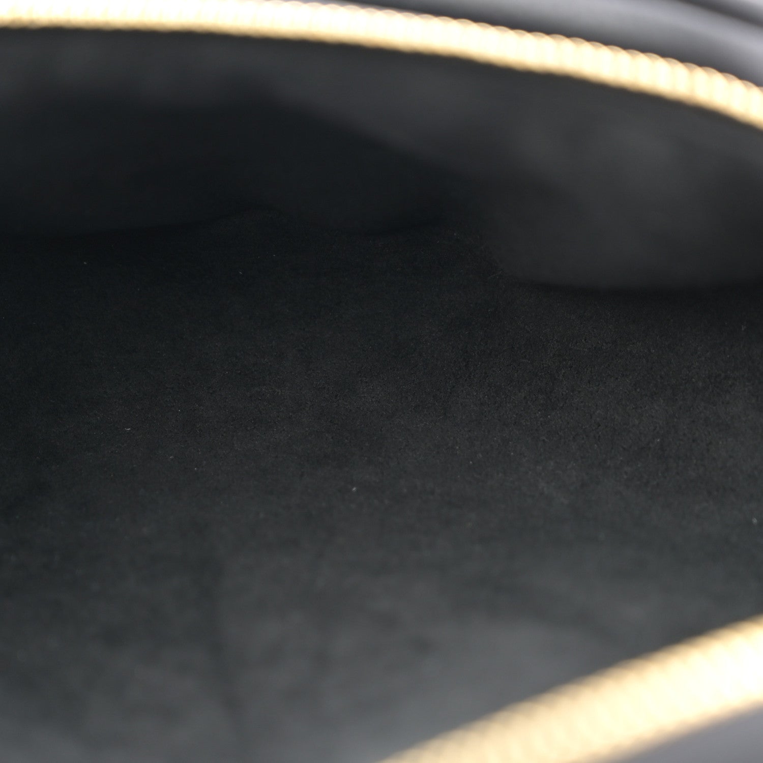 Louis Vuitton Empreinte Mini Bumbag Black 5 of 10