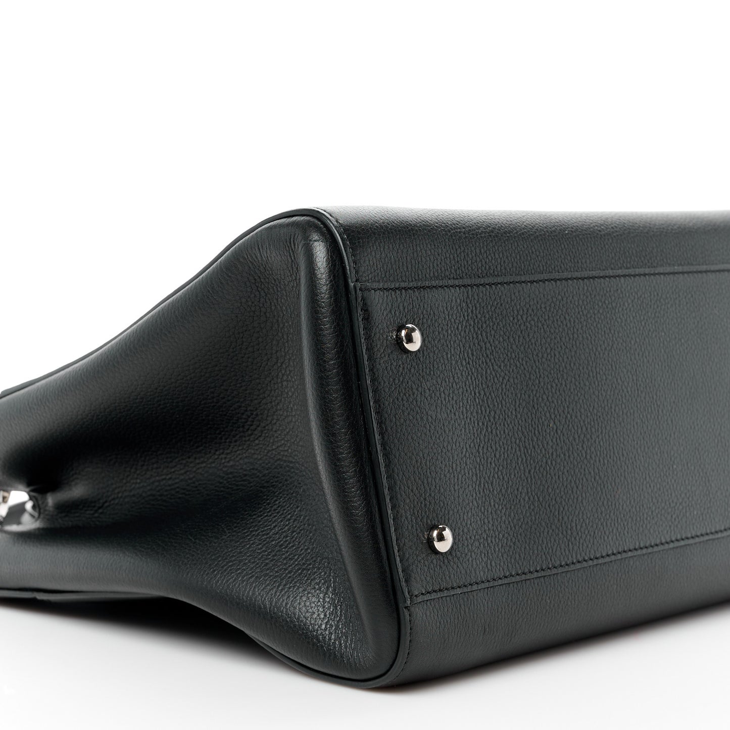 Grained Calfskin Medium Neo Executive Shopper Tote Black