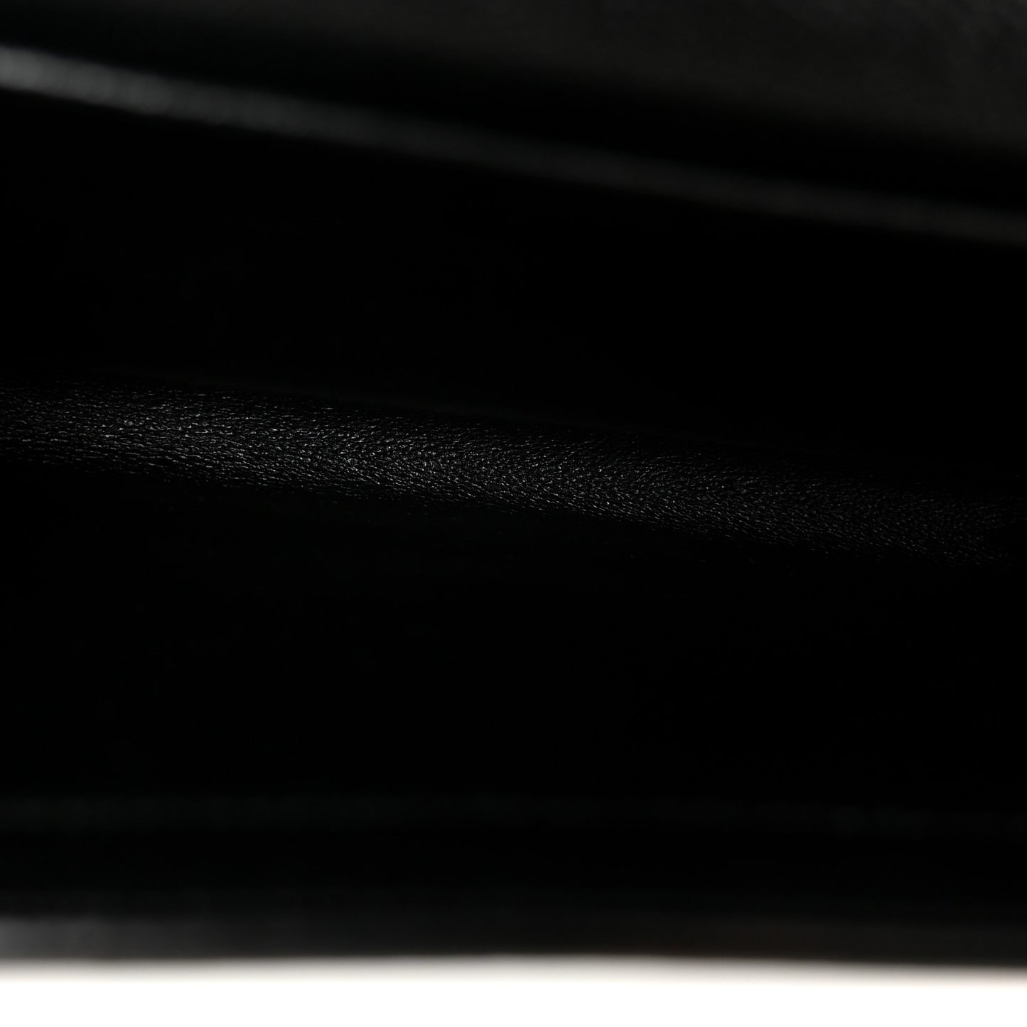 Grain de Poudre Uptown Chain Wallet Black