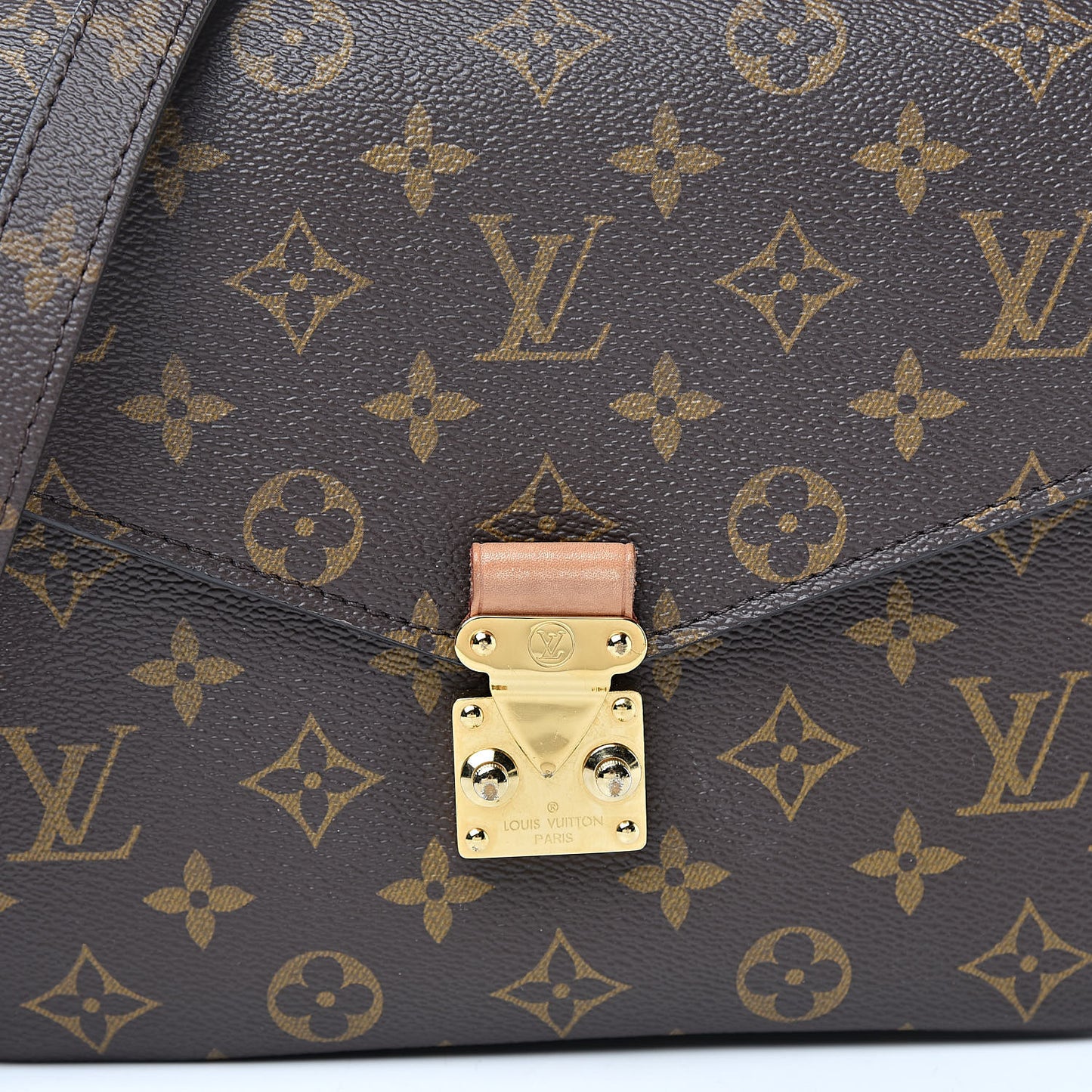 Monogram Pochette Metis