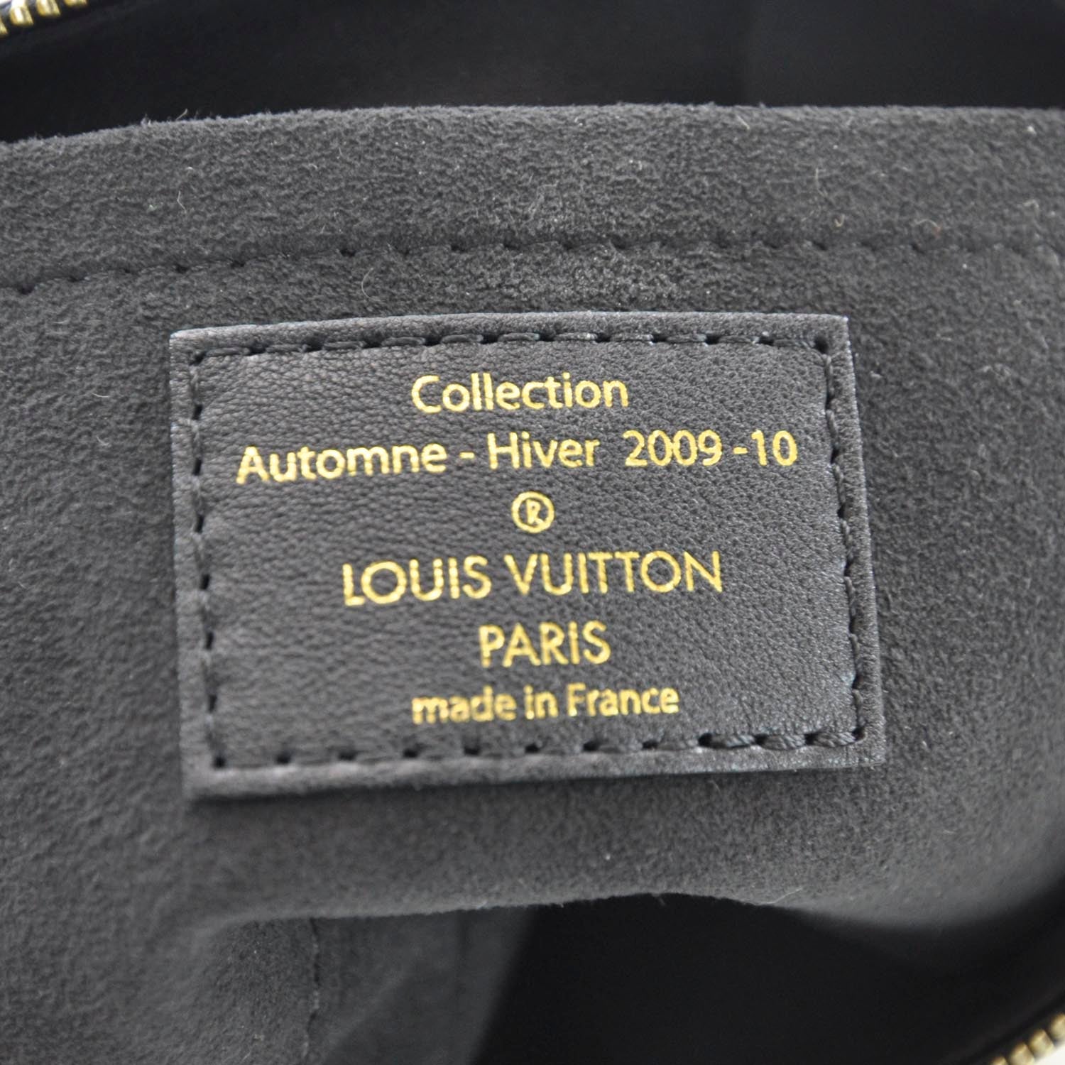 Louis Vuitton Monogram Sequins Eclipse Pochette Gold 10 of 11