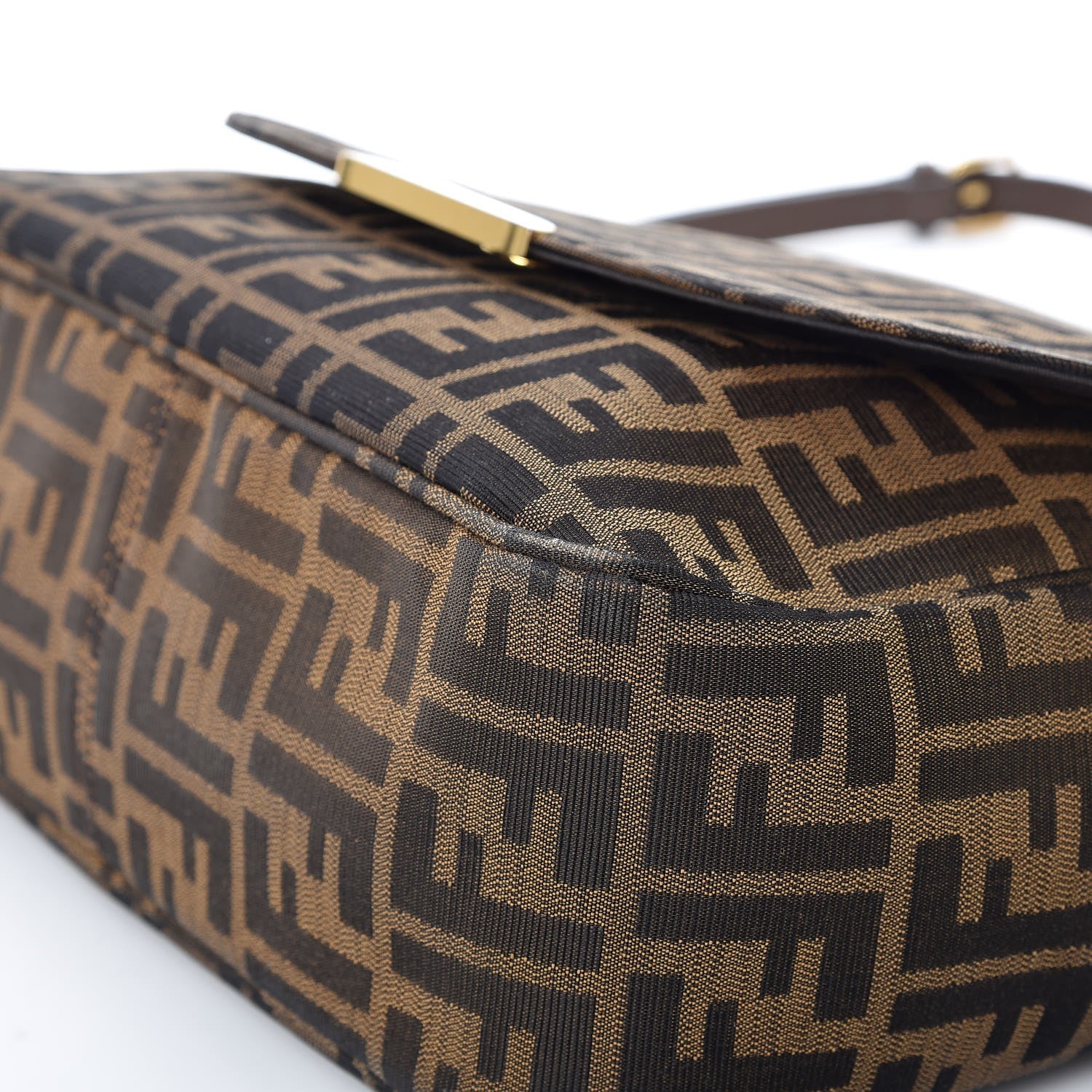 Fendi Zucca Vitello Artic Messenger Bag Tobacco Castagna 12 of 14