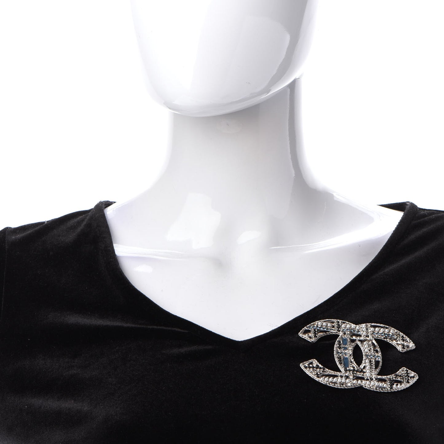 Crystal Pearl CC Tweed Brooch Silver Black