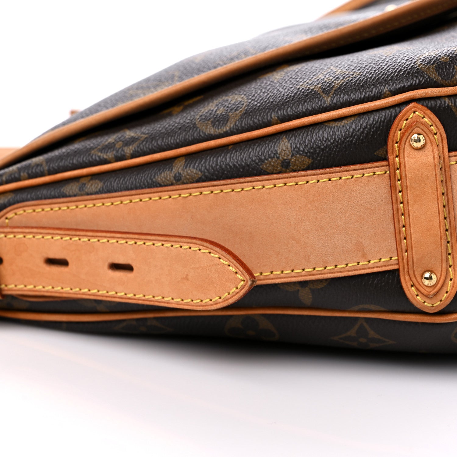 Louis Vuitton Monogram Tulum GM 11 of 14