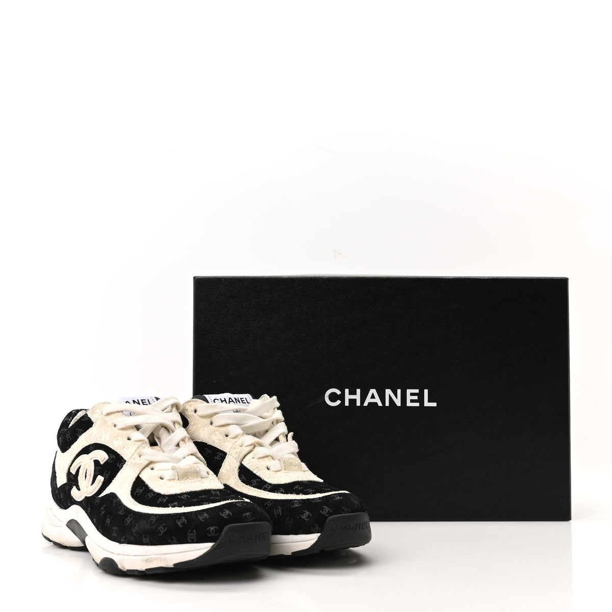 Chanel Printed Suede Calfskin CC Sneakers 35 Black White 10 of 10