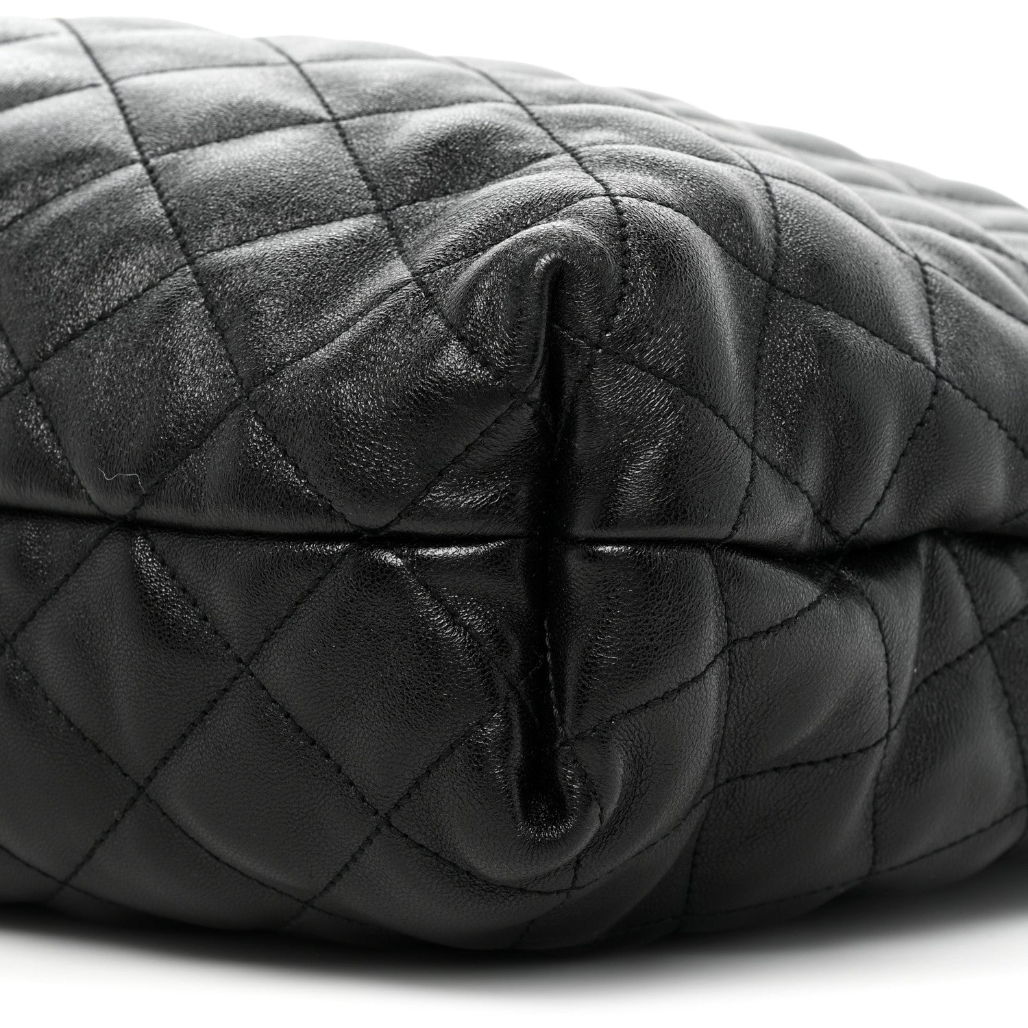 Saint Laurent Lambskin Quilted Maxi Icare Shopping Tote Black 9 of 12