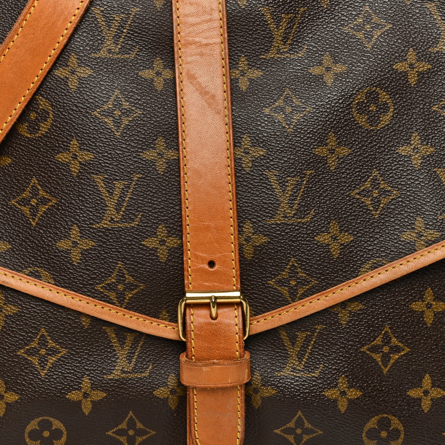 Monogram Saumur 35