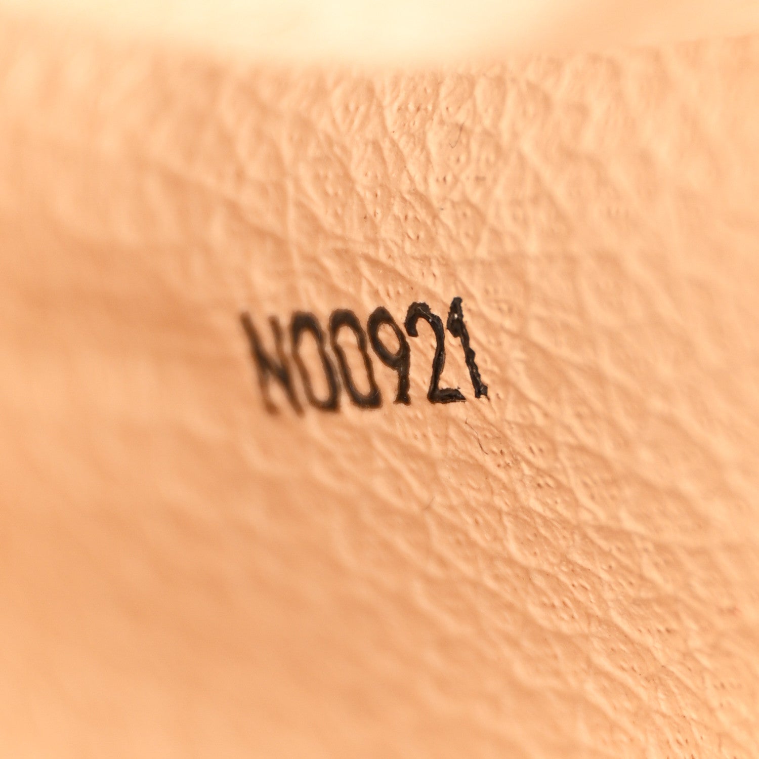 Louis Vuitton Monogram Trousse Toilette 28 8 of 8