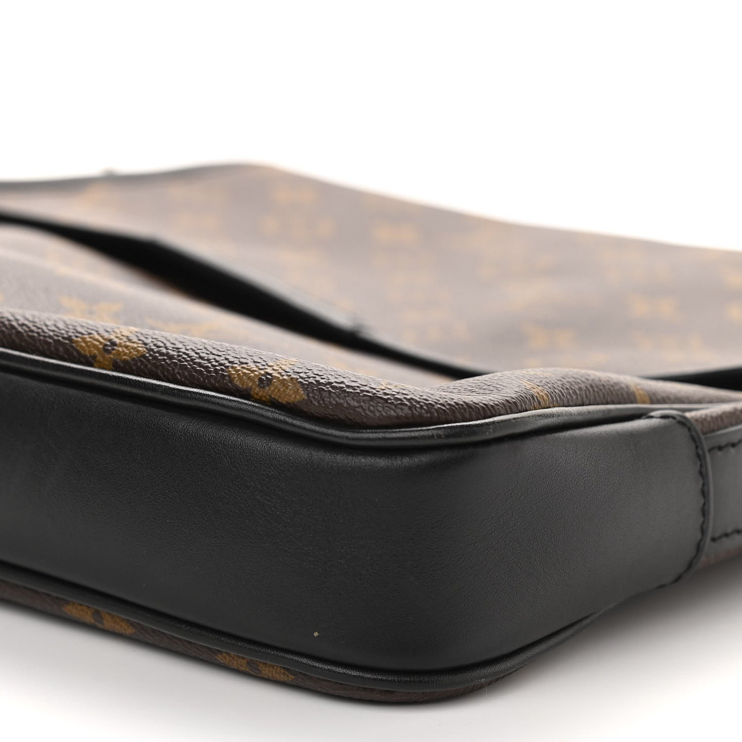 Monogram Macassar Bass MM