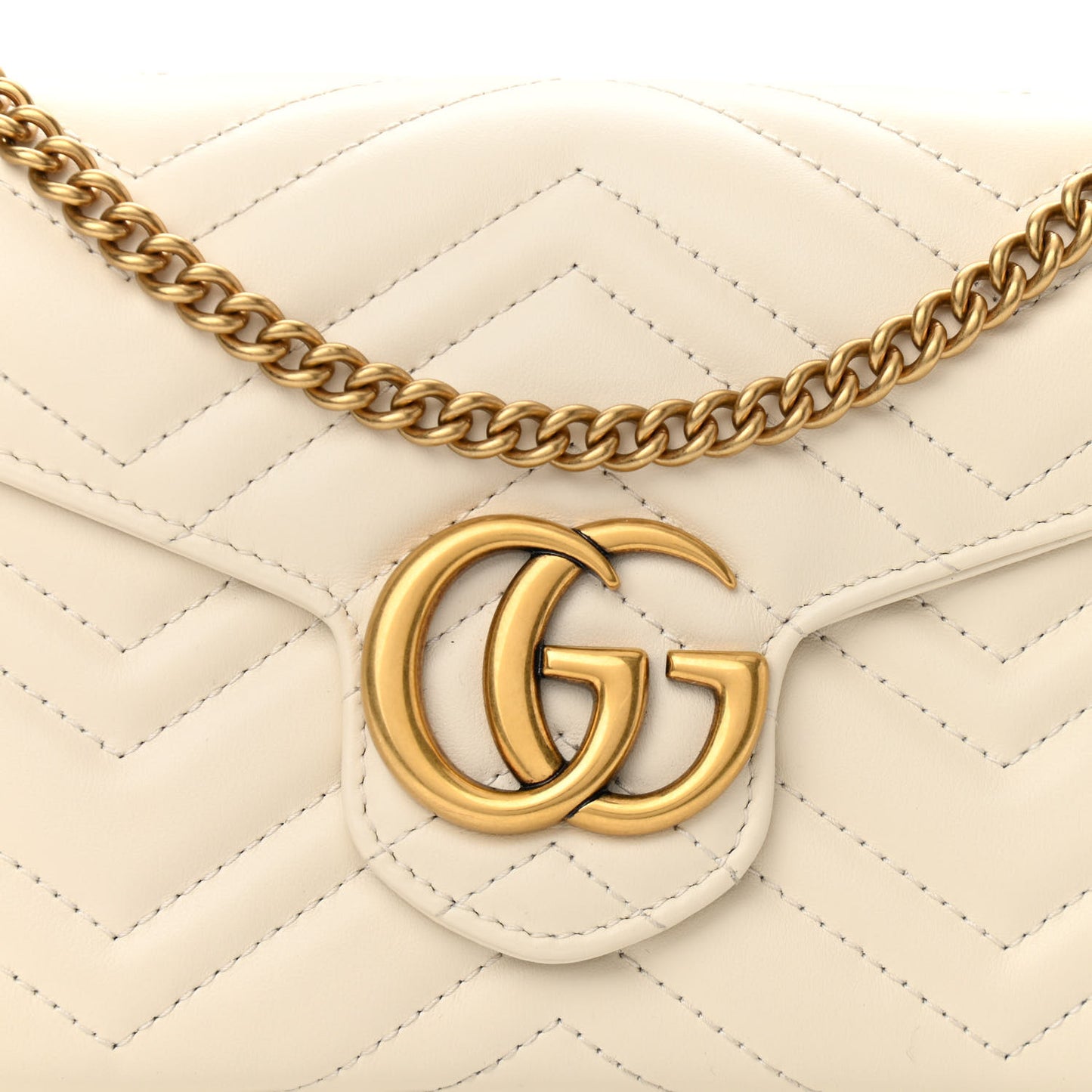Calfskin Matelasse GG Marmont Chain Wallet Mystic White
