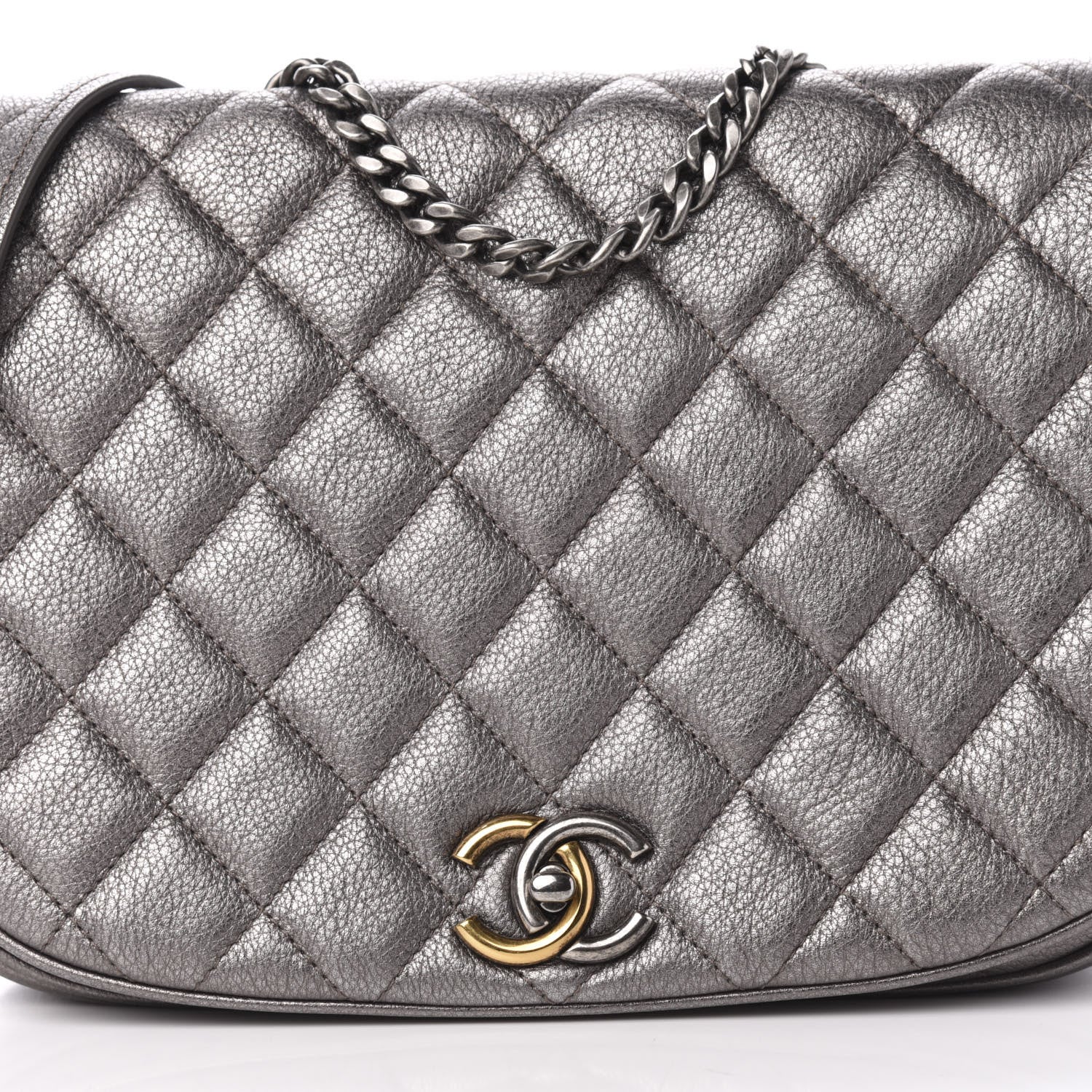 Chanel Metallic Calfskin Quilted Casual Pocket Messenger Flap Silver 11 of 11