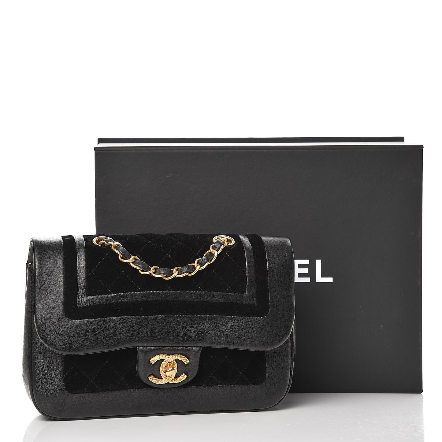 Metallic Lambskin Velvet Quilted Small Flap Black