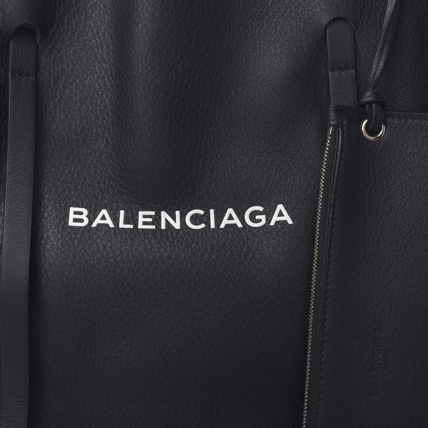 Balenciaga Pebbled Calfskin Medium Everyday Tote Black 8 of 8